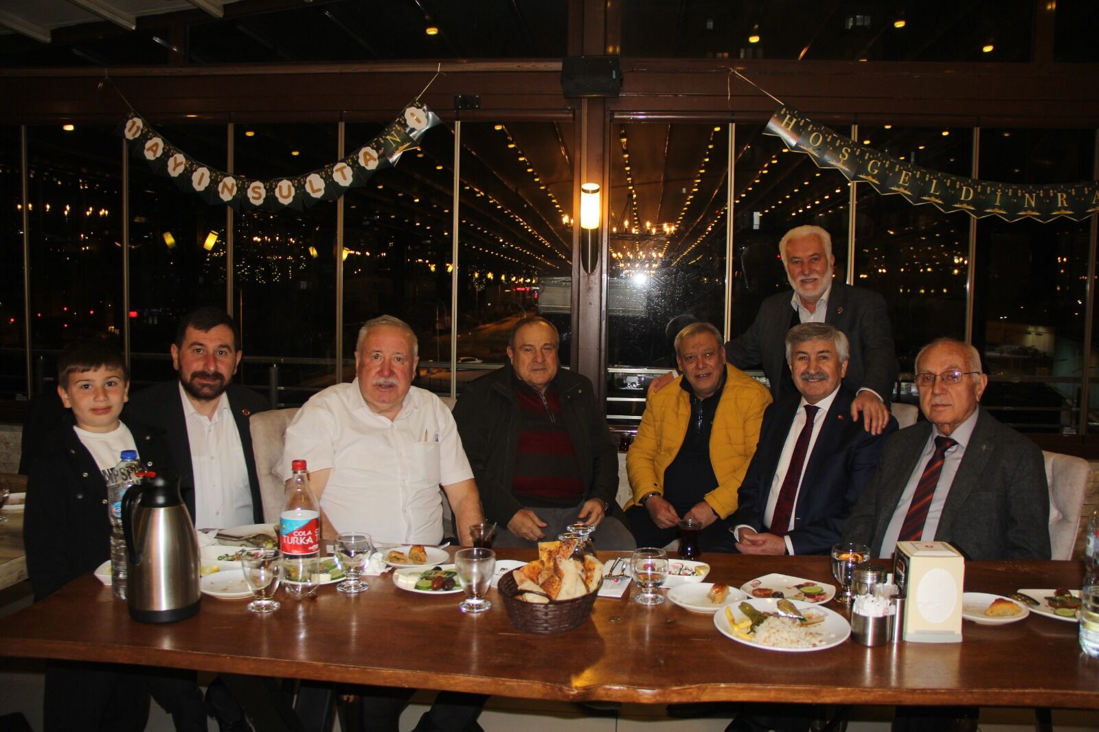 Sabri Bayındırlı Hoca’nın Geleneksel Aile Iftarına Yoğun Katılım (4)
