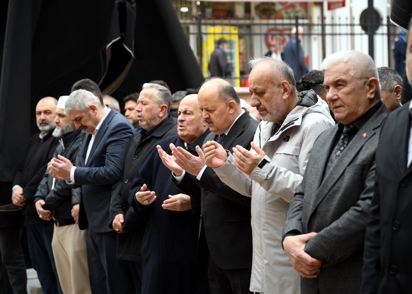 Veliye Naciye Büyükoral’a Son Görev (1)