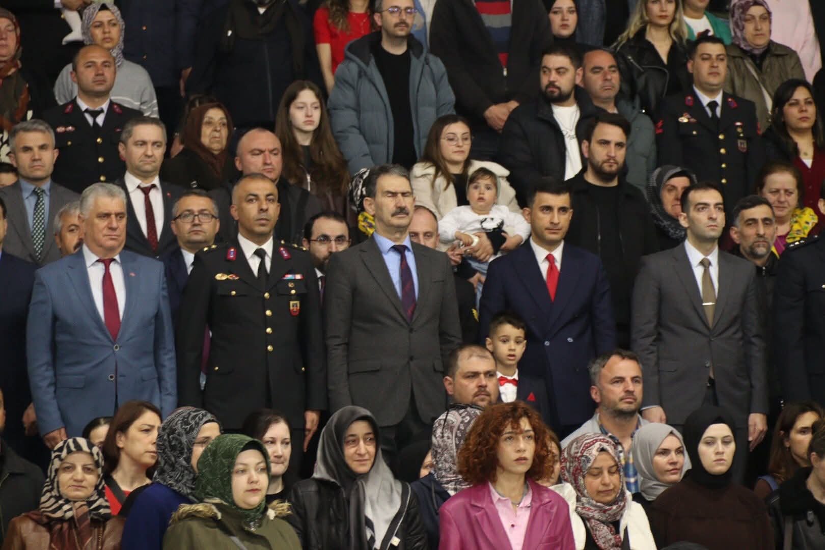 Ae042D32 C816 4244 9878 40Ed7Bcc7Adc