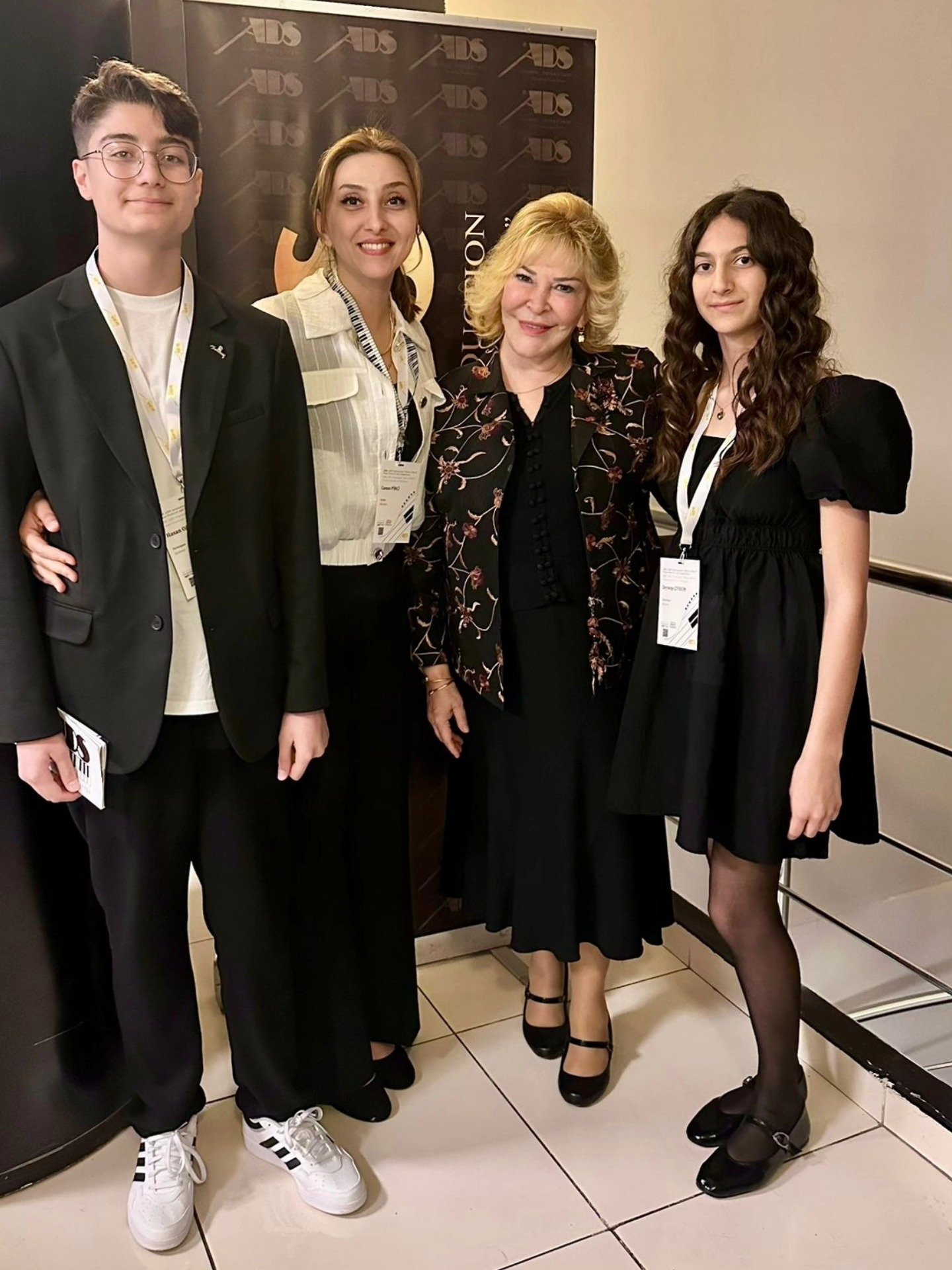 Akademi Kastamonu Izmirde Gurur (2)