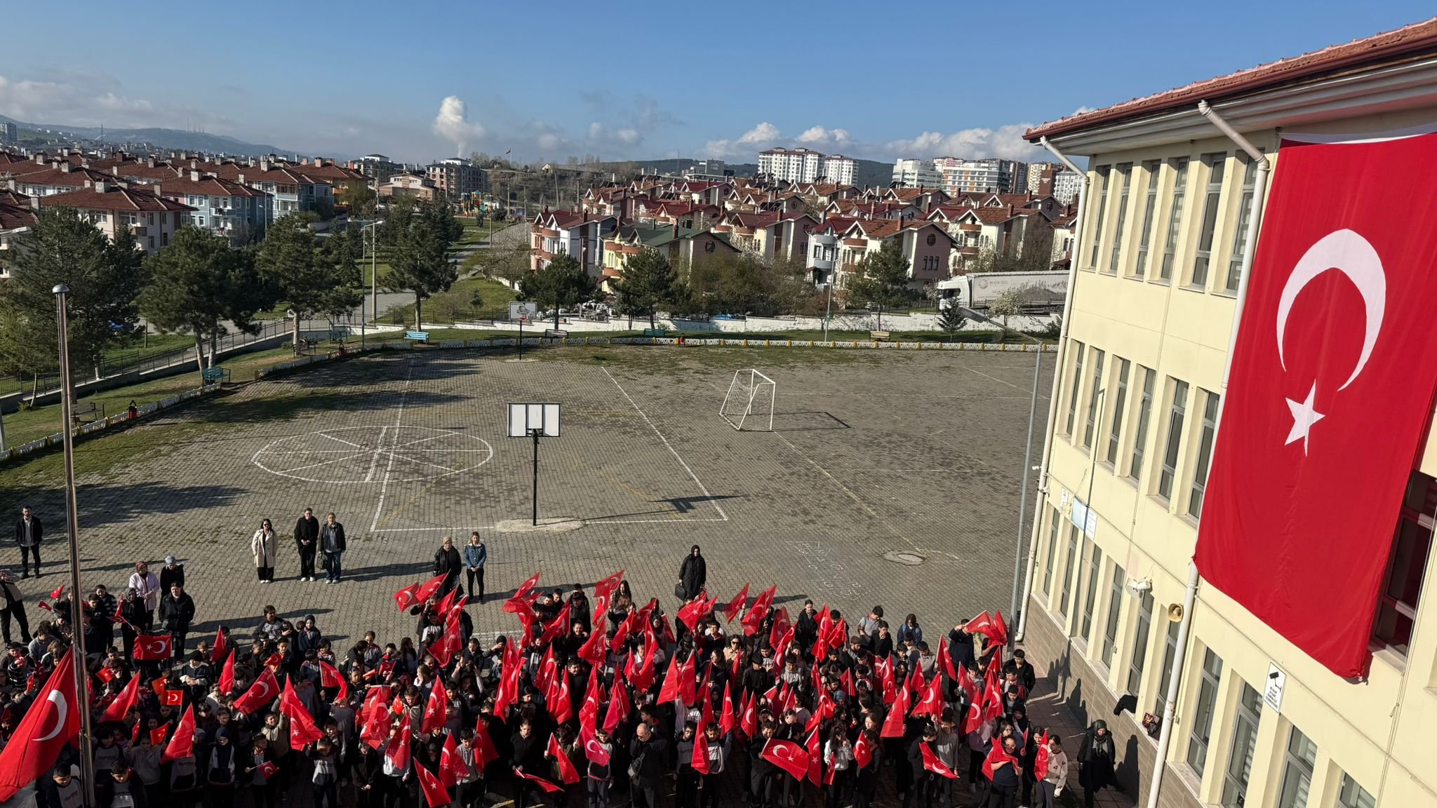 Bayrak Toreni 2 Egitim Bir Sen