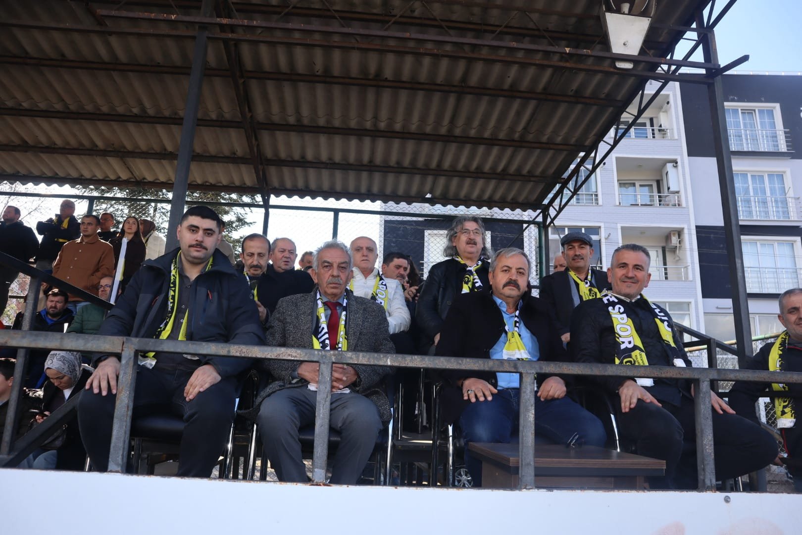 Cide Belediyespor Şampiyonluk Kupasını Coşkuyla Kaldırdı (4)