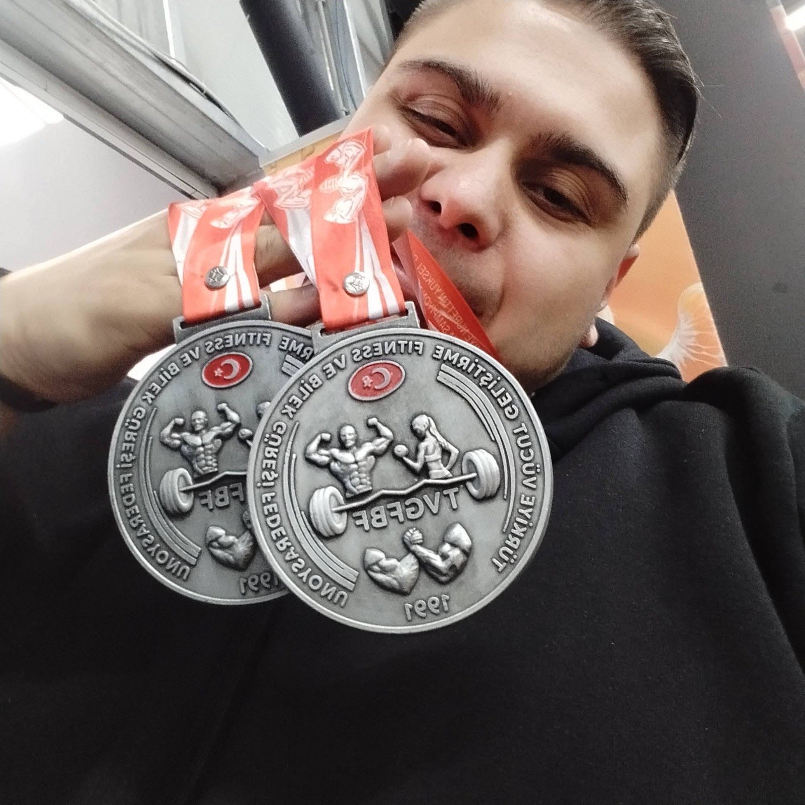 D7E74Be8 081B 453B A54D 4B89Af945870