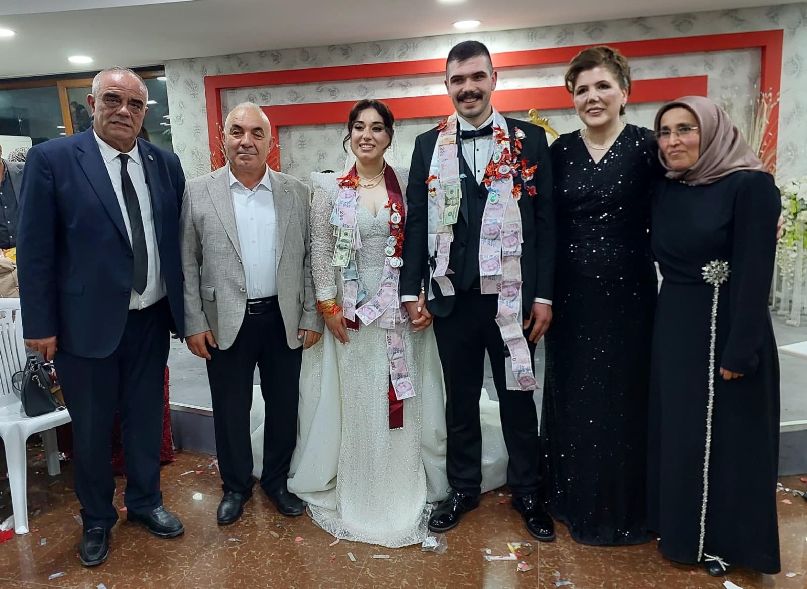 Demirkan Ve Uykucu Ailelerinin Mutlu Günü (1)