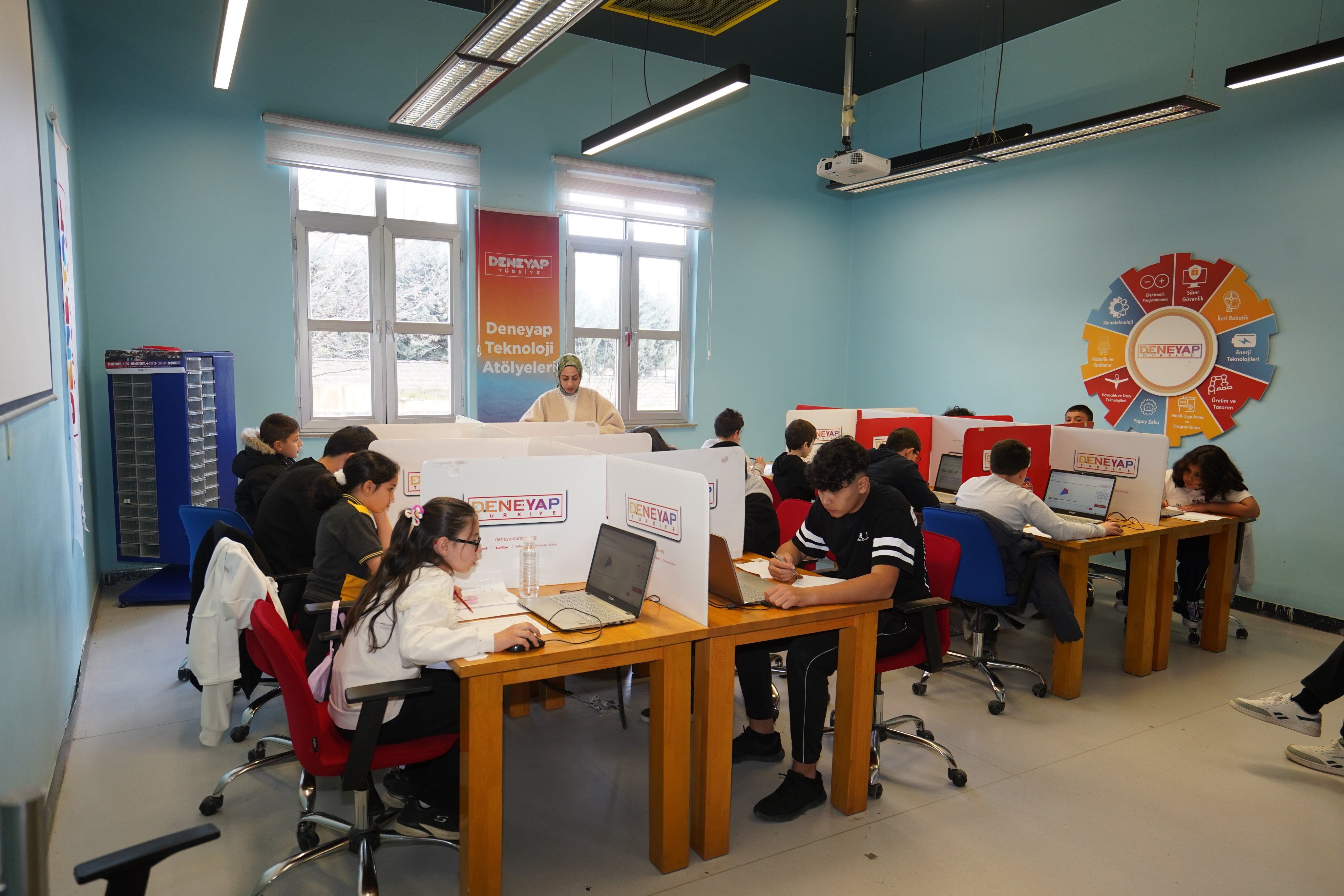 Deneyap'ta Sınav Heyecanı Başladı (2)