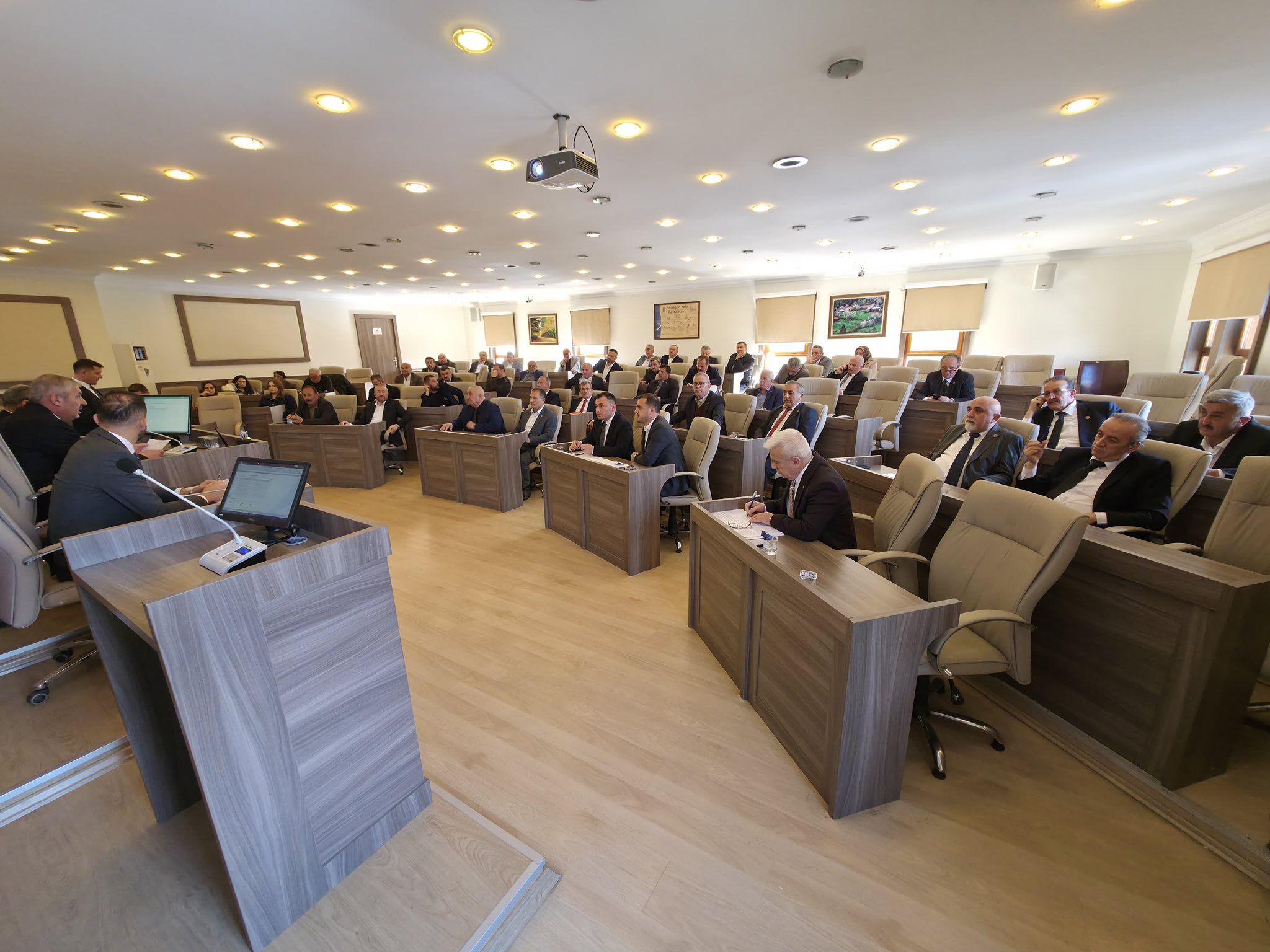 Doğan Ünlü Yeniden İgm Başkanı Seçildi (1)