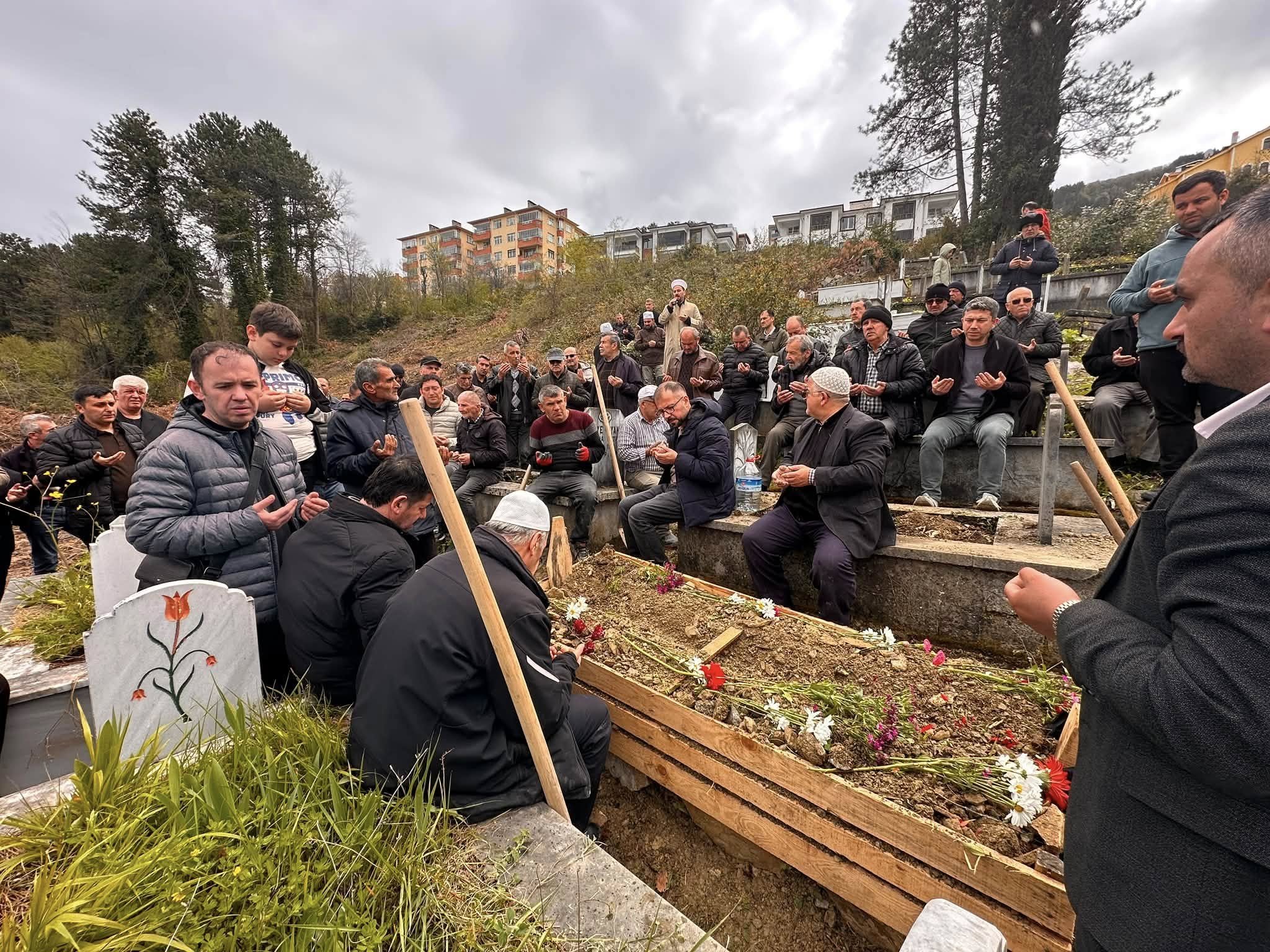 Eski Baskan Son Yolculuguna Ugurlandı (2)