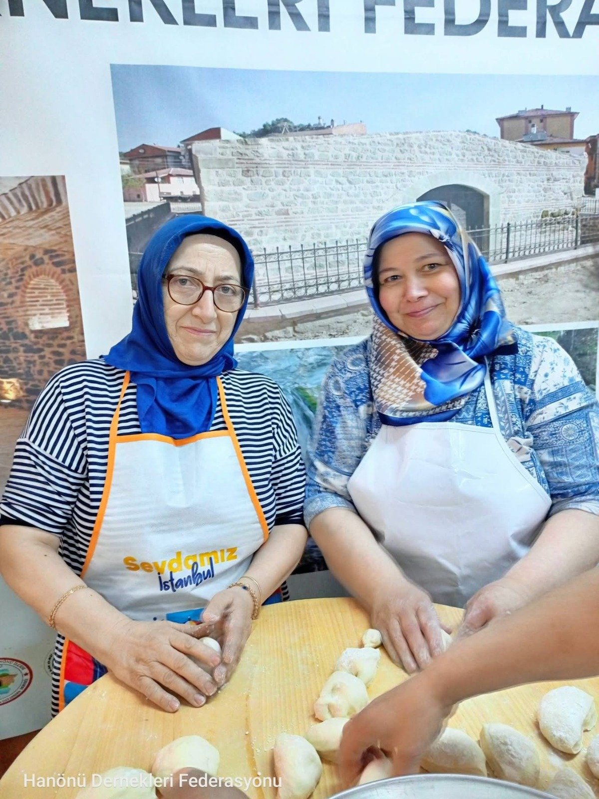 Hanonu Istanbulda Lezzet Ile Bulustu (1)