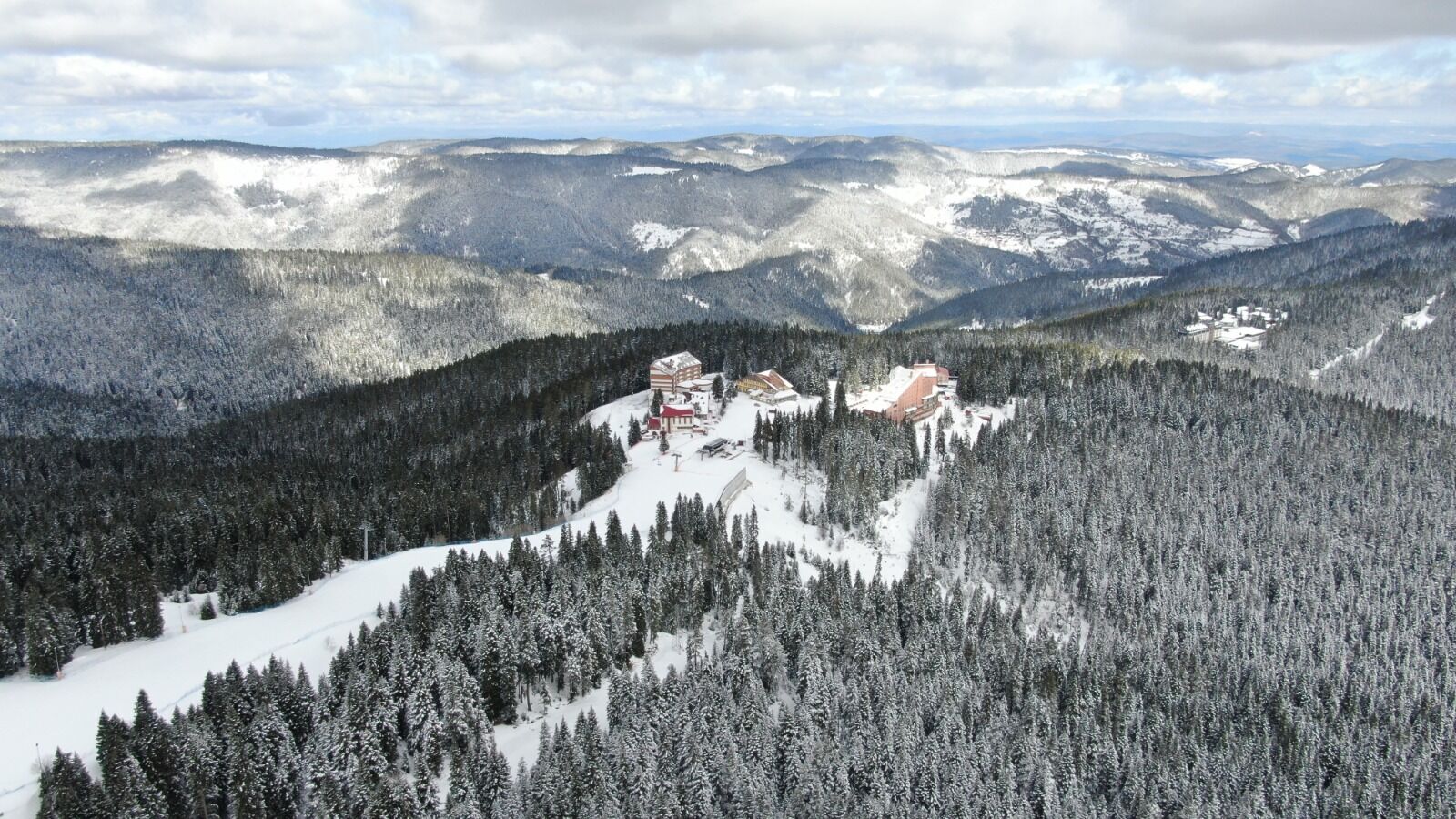 Ilgaz Dağı Nisan’da Beyaza Büründü (2)