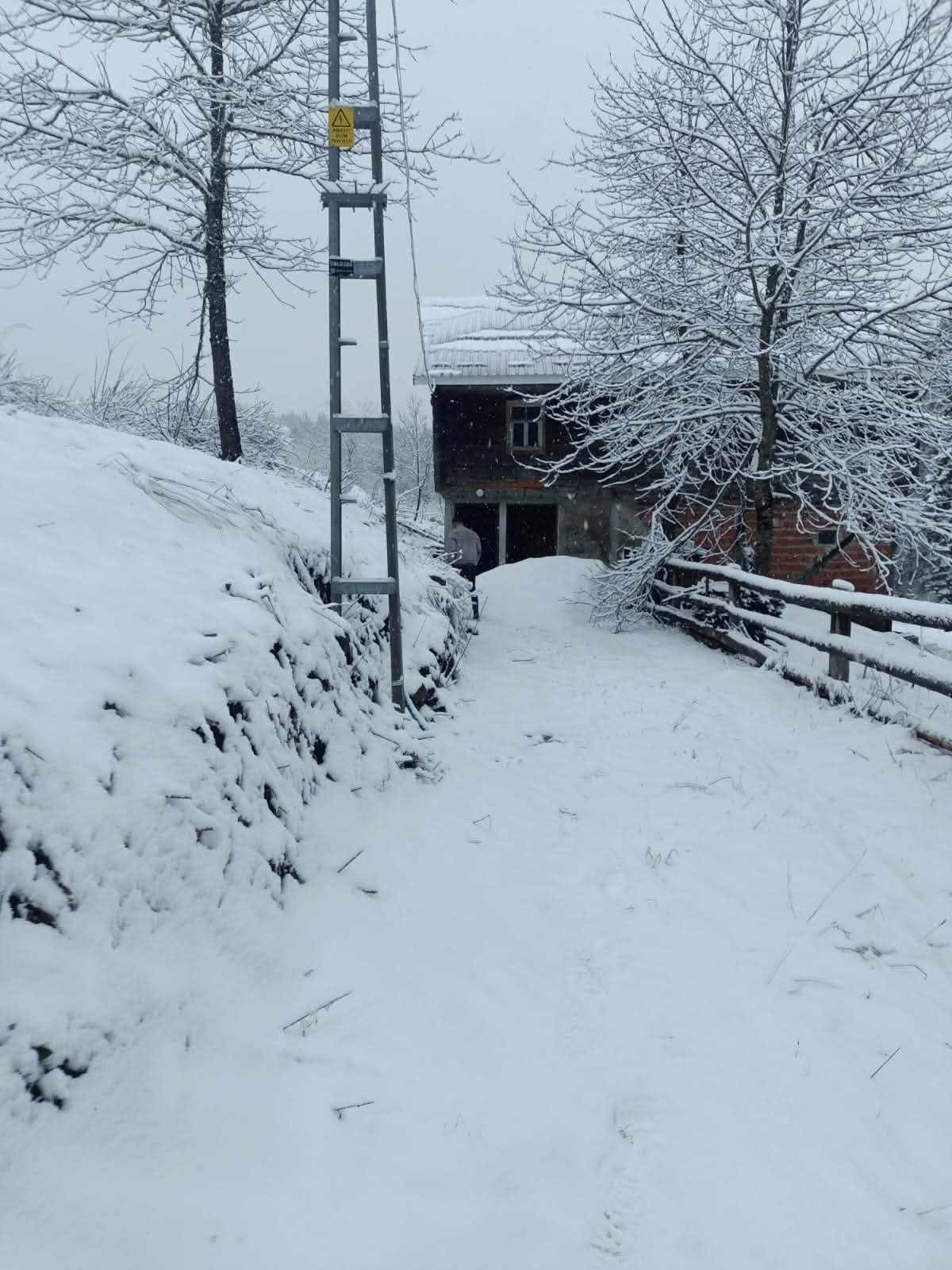 İnebolu'da Kar 8 Santimetreyi Aştı! (1)