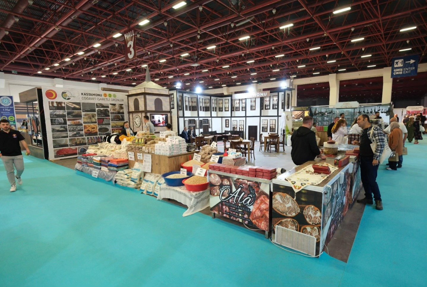 Kastamonu Belediyesi Antalya'da Vitrine Çıktı (2)