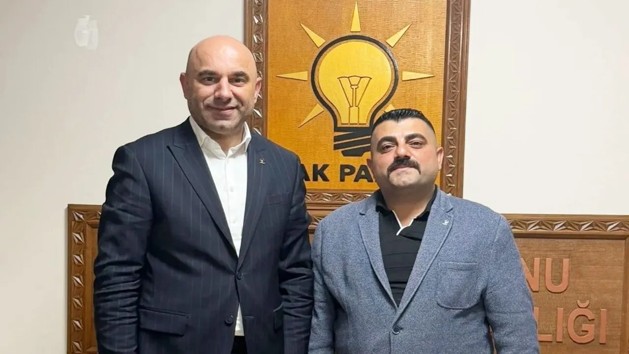 Kastamonu'da Chp'den Istifa Etti Ak Parti Rozeti Taktı! (2)