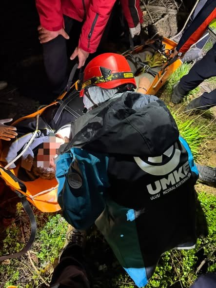 Kastamonu'da Hareketli Gece 22 Yaşındaki Genç Uçurumdan Düştü! (2)