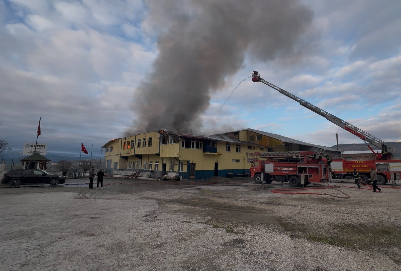 Kastamonu’da Korkutan Fabrika Yangını! (1)