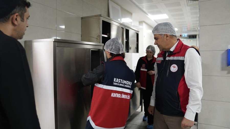 Kastamonu'daki Hastane Mutfağı Mercek Altında! (3)