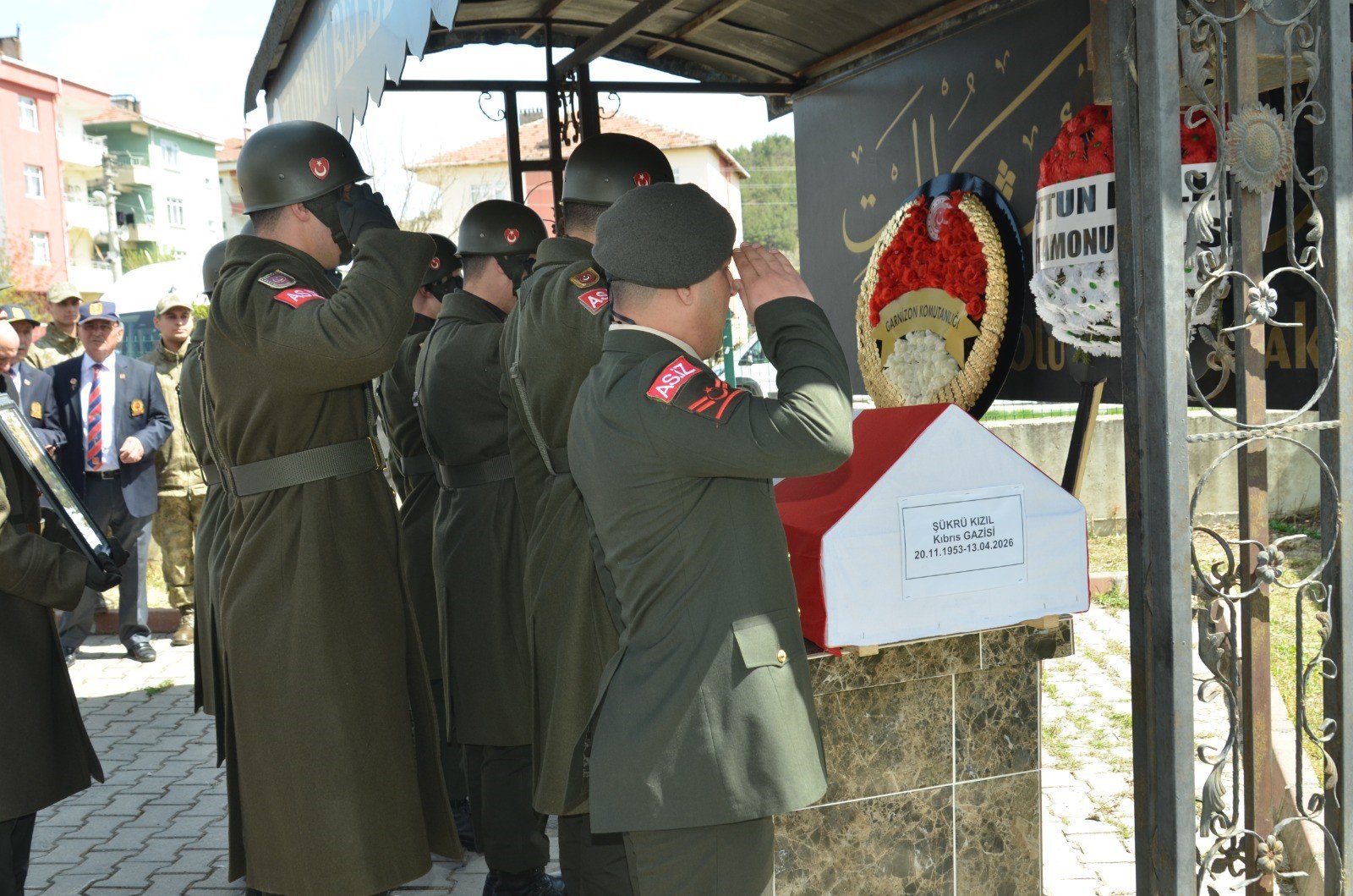 Kastamonulu Gazi Askeri Törenle Son Yolculuğuna Uğurlandı (2)