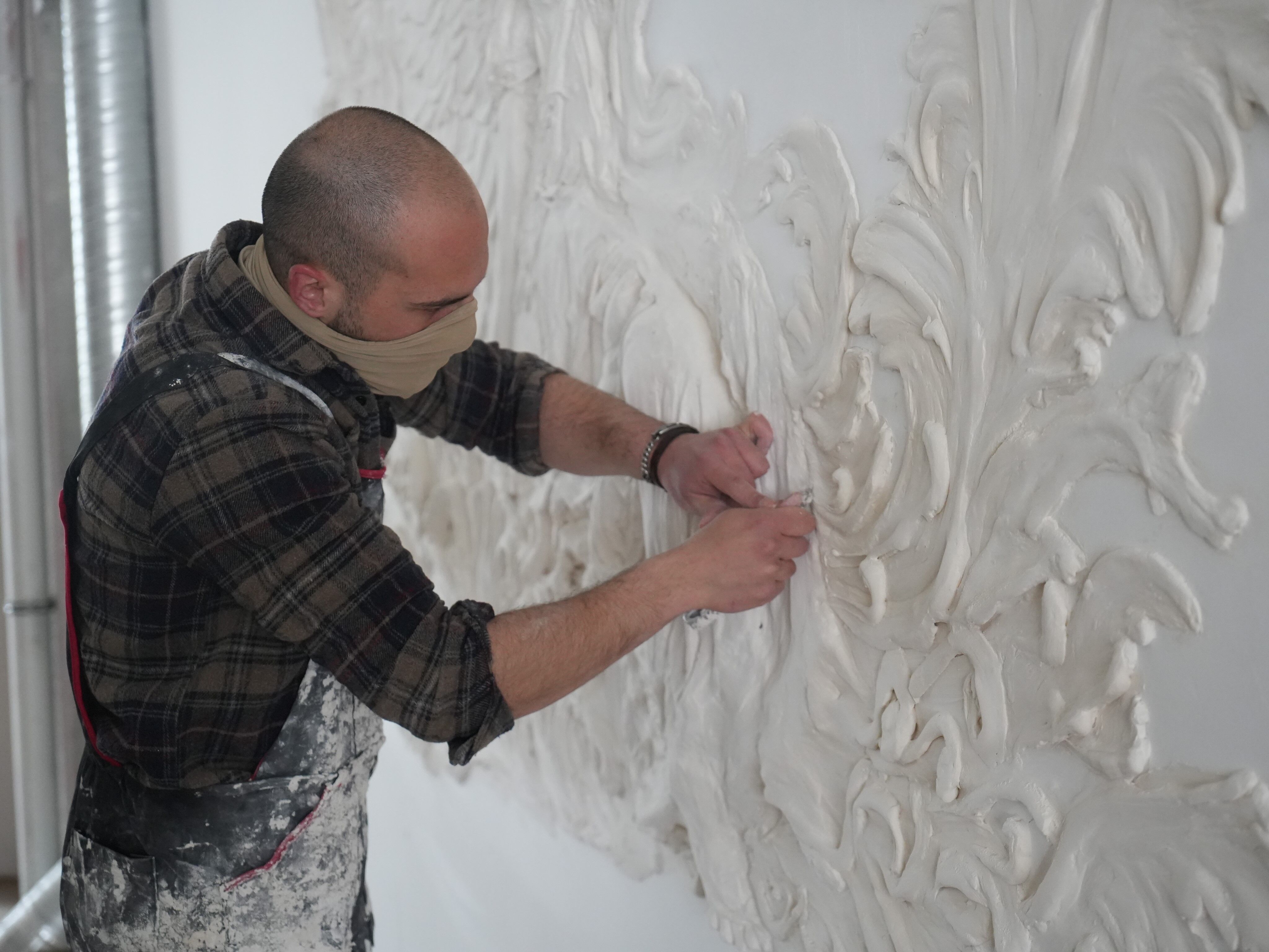 Kastamonulu Sanatçı Duvarları Tabloya Donusturuyor