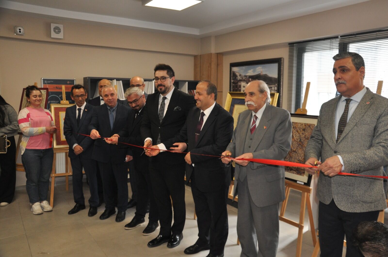 Kitap Sanatları Sergisi 4 Gün Açık Kalacak (3)