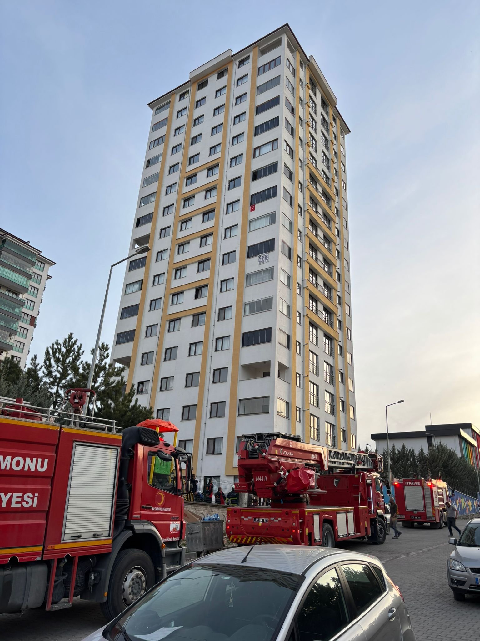 Kuzeykent’te Asansör Yangını!-1