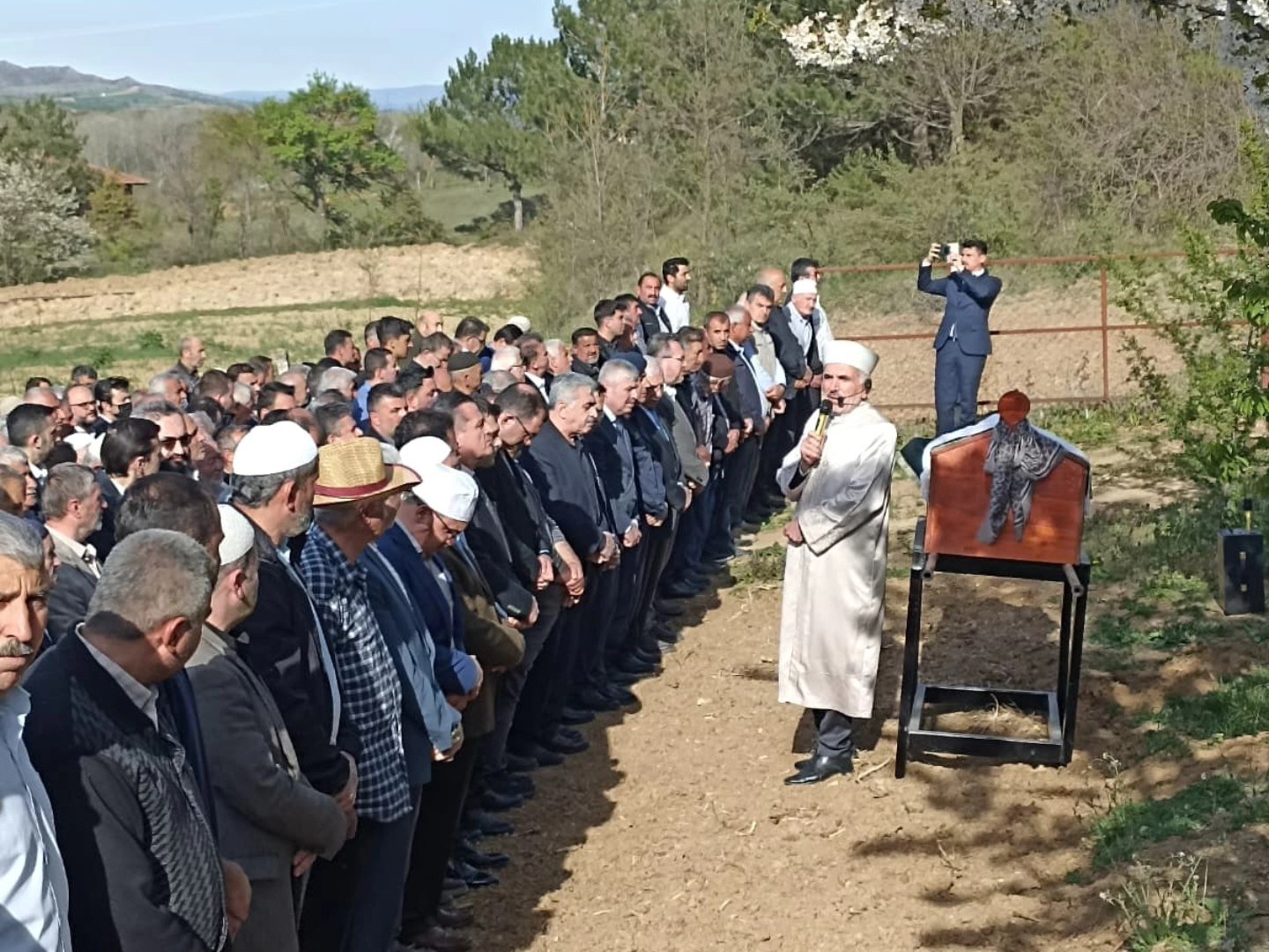 Milletvekili Halil Uluay Yengesi Son Yolculuguna Ugurlandı (1)