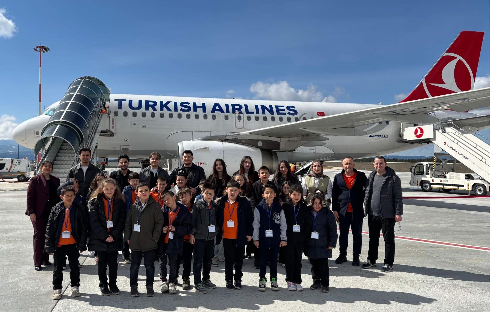 Minik Kanatlar Havalimanıyla Buluştu (1)