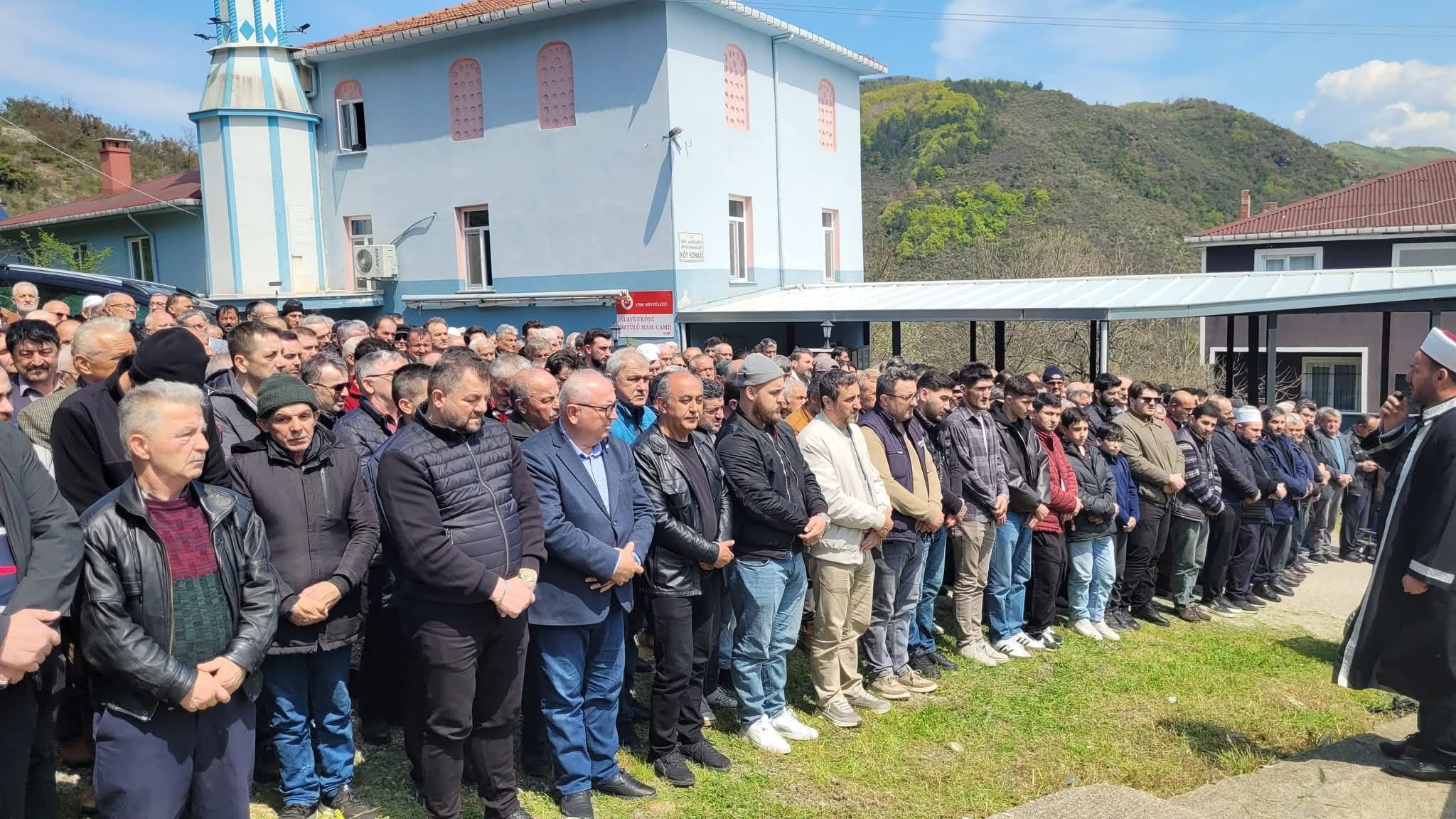 Sabri Demirtaş’a Son Görev (1)