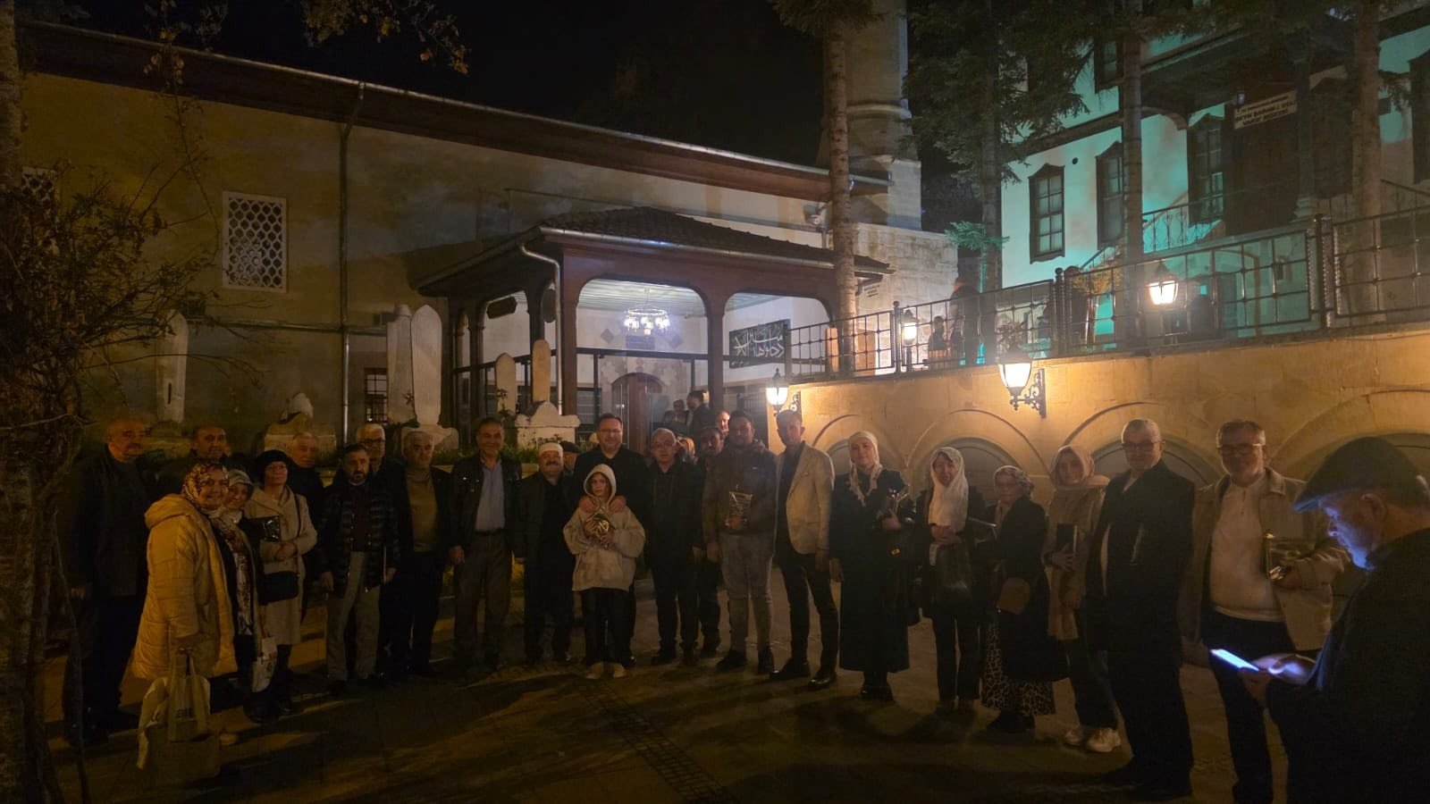 Uzan Ailesi Merhumları Için Mevlit Okutuldu (2)