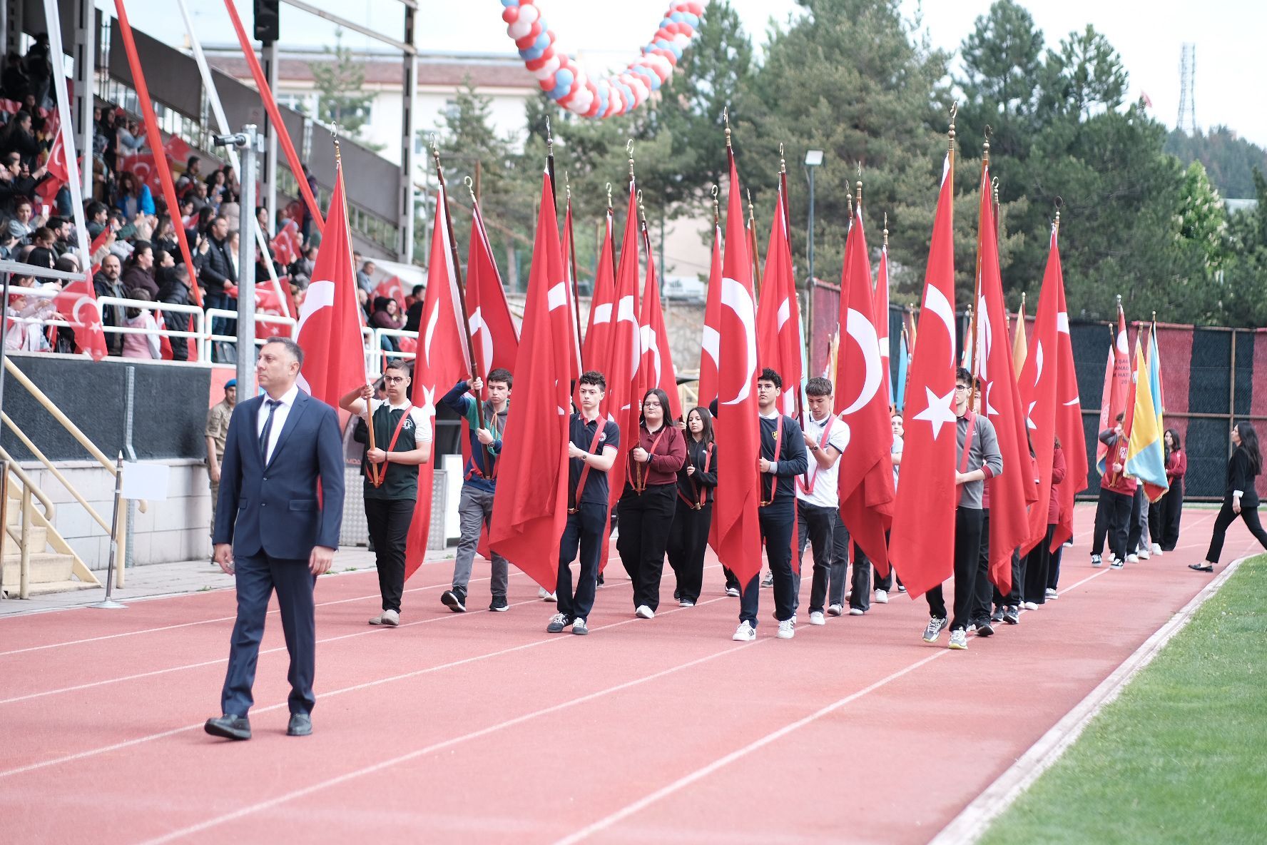 19 Mayıs Kastamonu Gazi Stadınca Coskuyla Kutlandı (6)