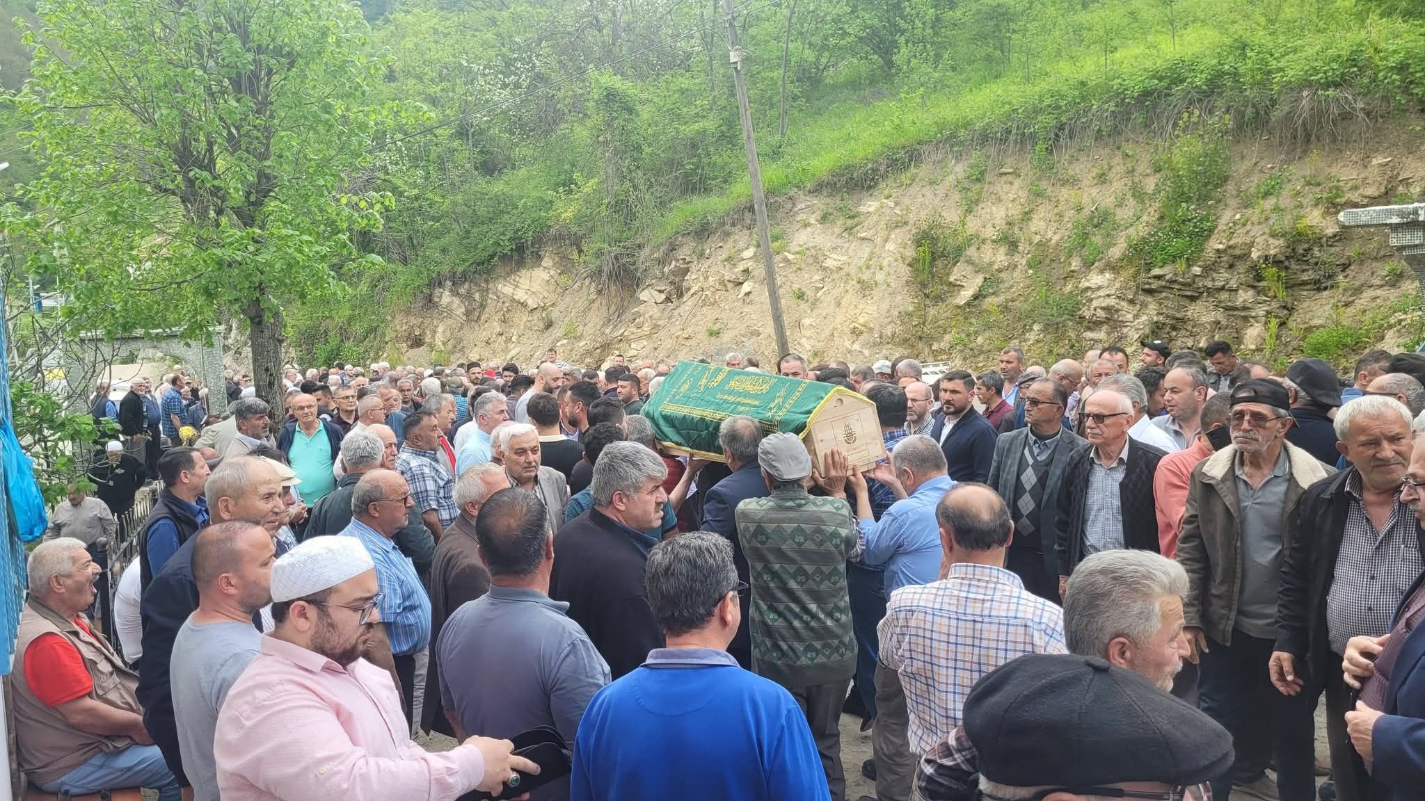 Bu Dunyadan Pala Gecti Cide