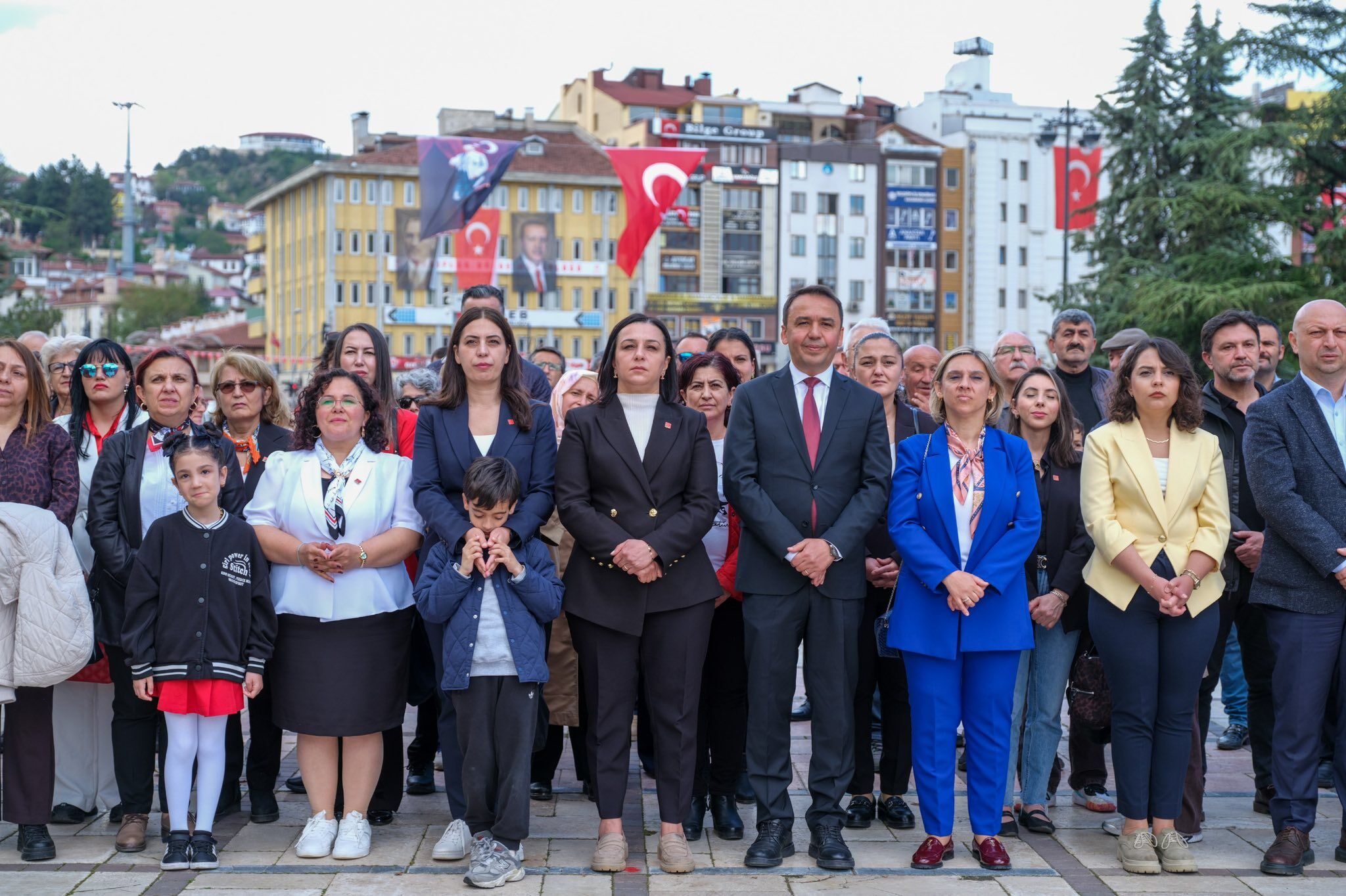 Chp Kastamonu Ataturk Anıtında Bulustu (5)