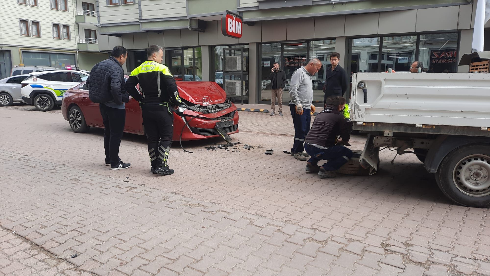 Cide’de Okul Yolunda Korkutan Kaza (3)