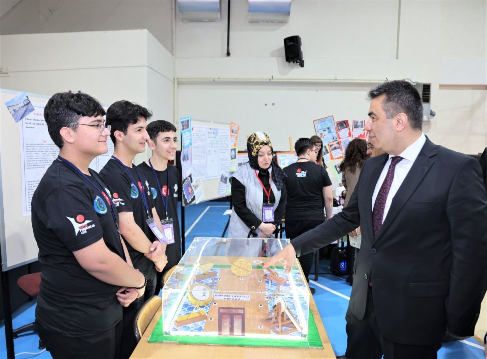 Fen Lisesi Bilim Şöleni1
