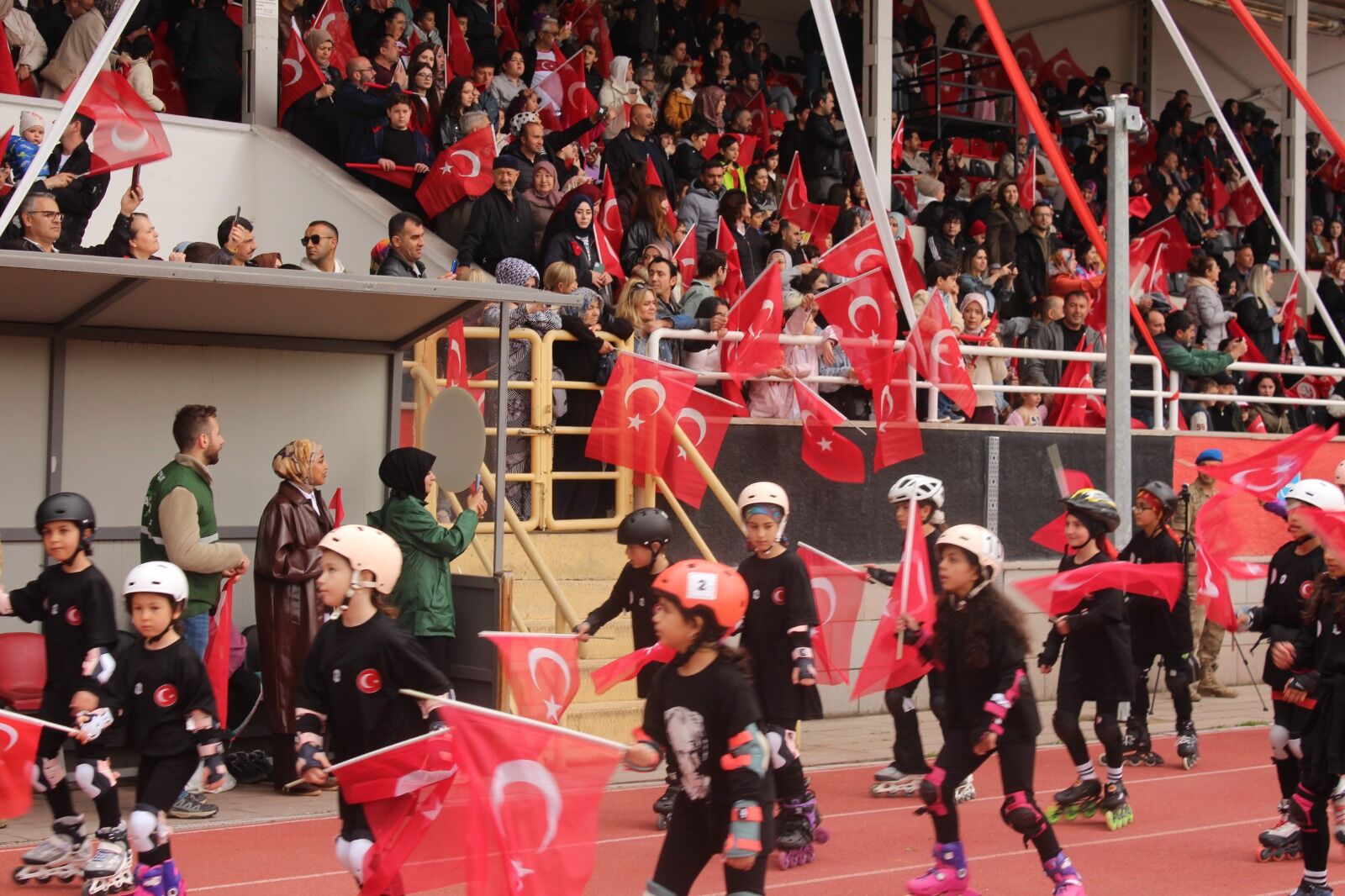 Gencligin Bayramı 19 Mayıs Kastamonu'da Coskuyla Kutlandı (41)