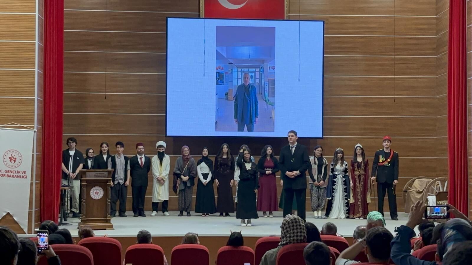 Göl Anadolu Lisesinde Tarihe 1