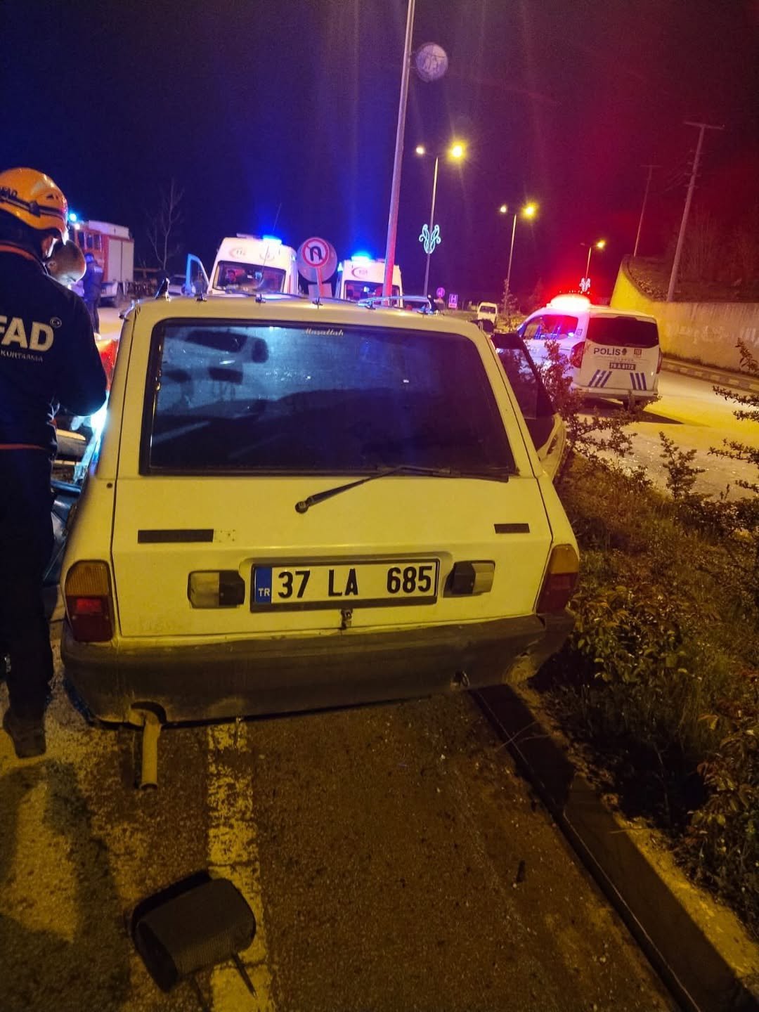 Karabukte Kastamonu Plakalı Arac Kazaya Karıstı 8 Yaralı (4)