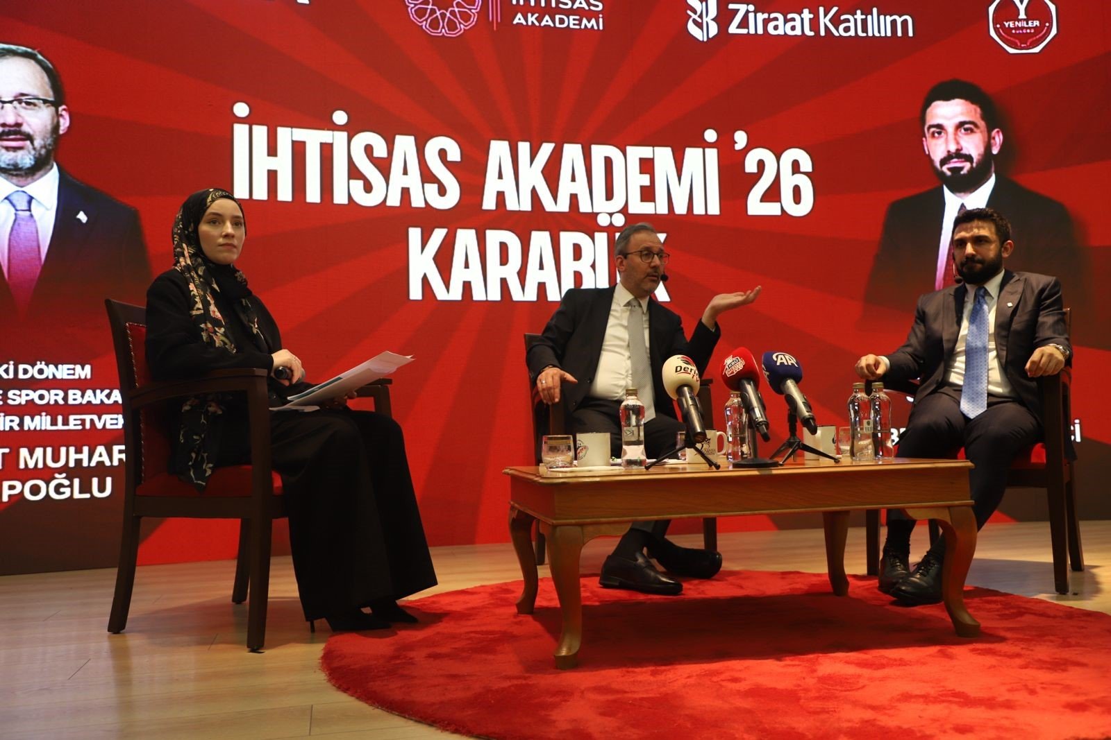 Kasapoğlu Kastamonu’da gençlerle buluştu