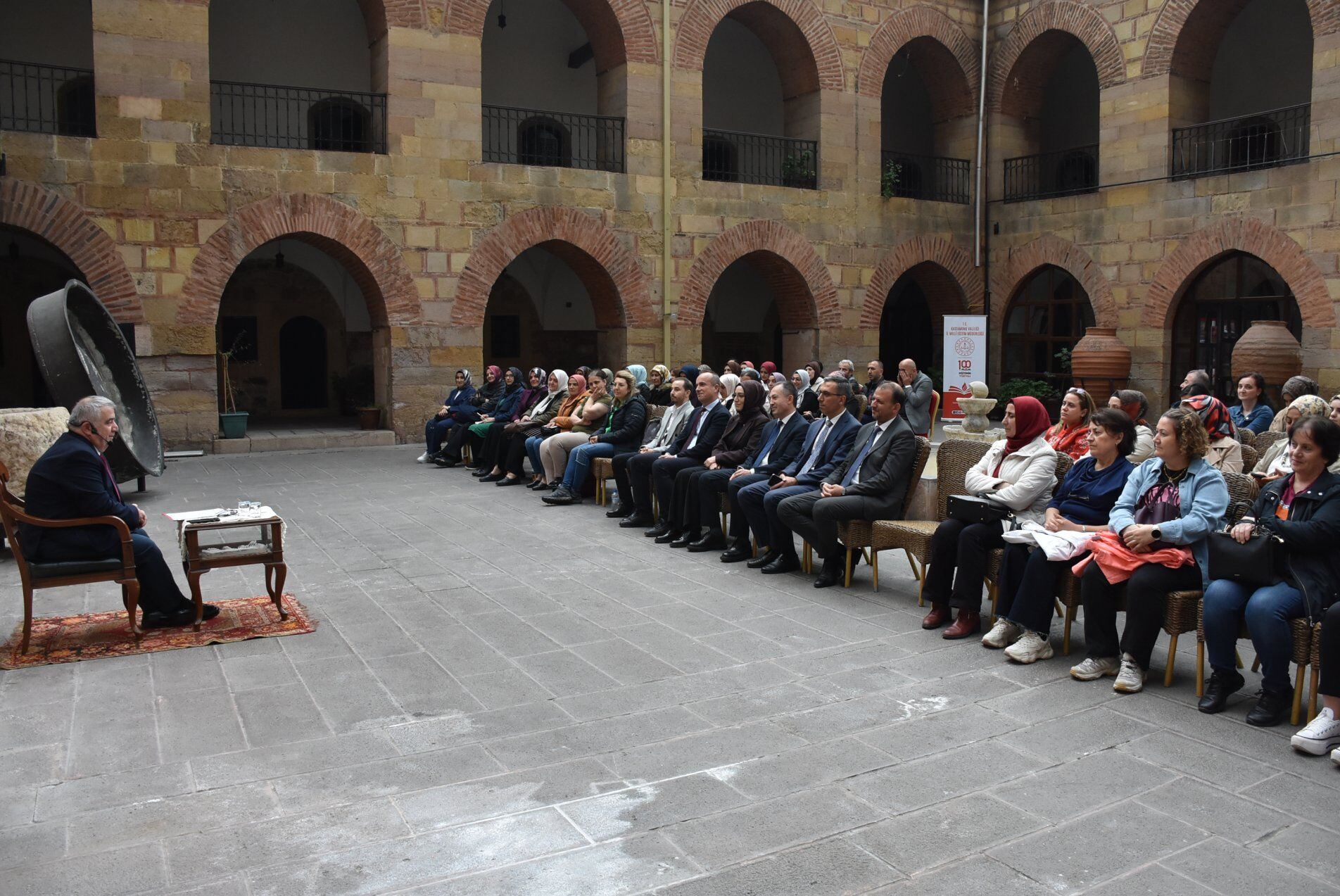 Kastamonu Düşünce Akademisi Kurşunlu Han’da Düzenlendi (2)
