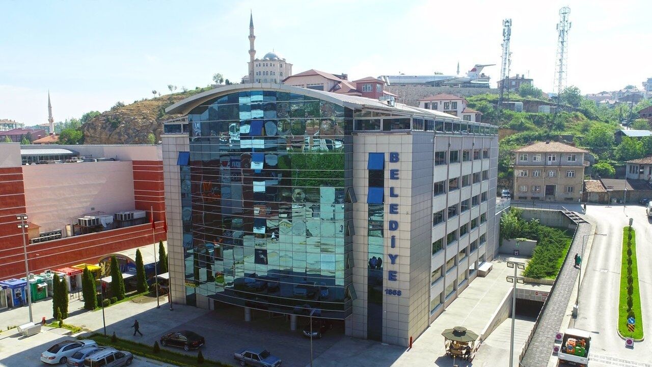 Kastamonu Belediye Başkanlığı nerededir, adres bilgileri, iletişim bilgileri nedir, Belediye Başkanı kimdir ?