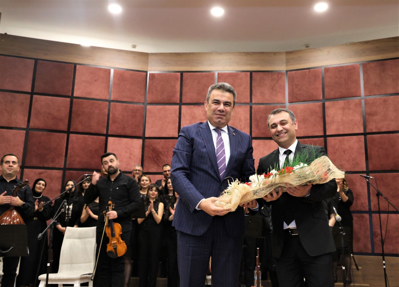 Kastamonu’da Öğretmenlerin Sanat Şöleni Maarif Korosu Sahne Aldı (3)