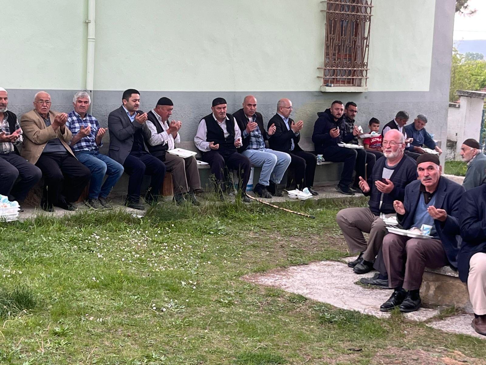 Yağmur Istediler Doluya Kapıldılar! (1)