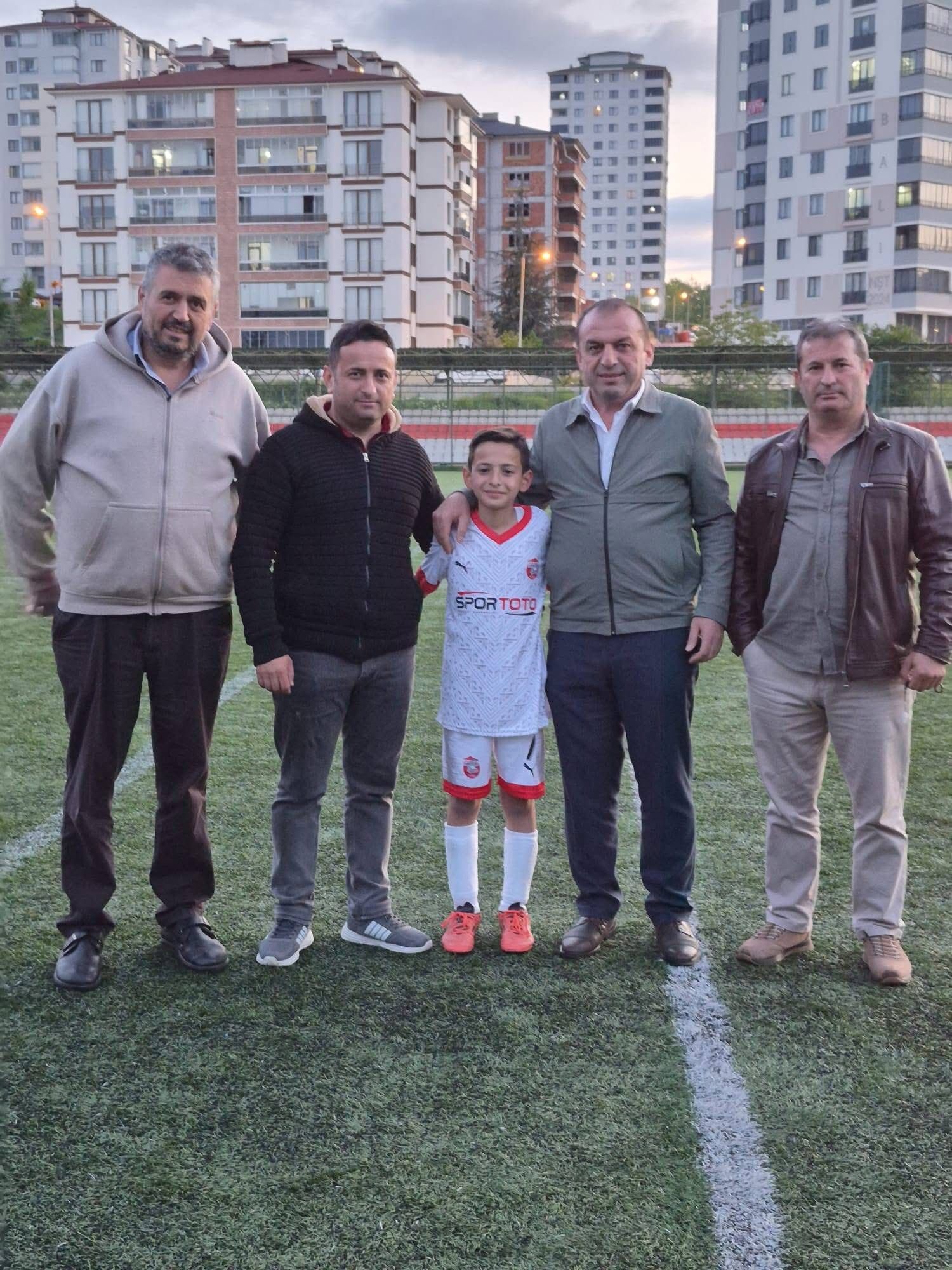 Yurdum Genclik Sampiyon (2)