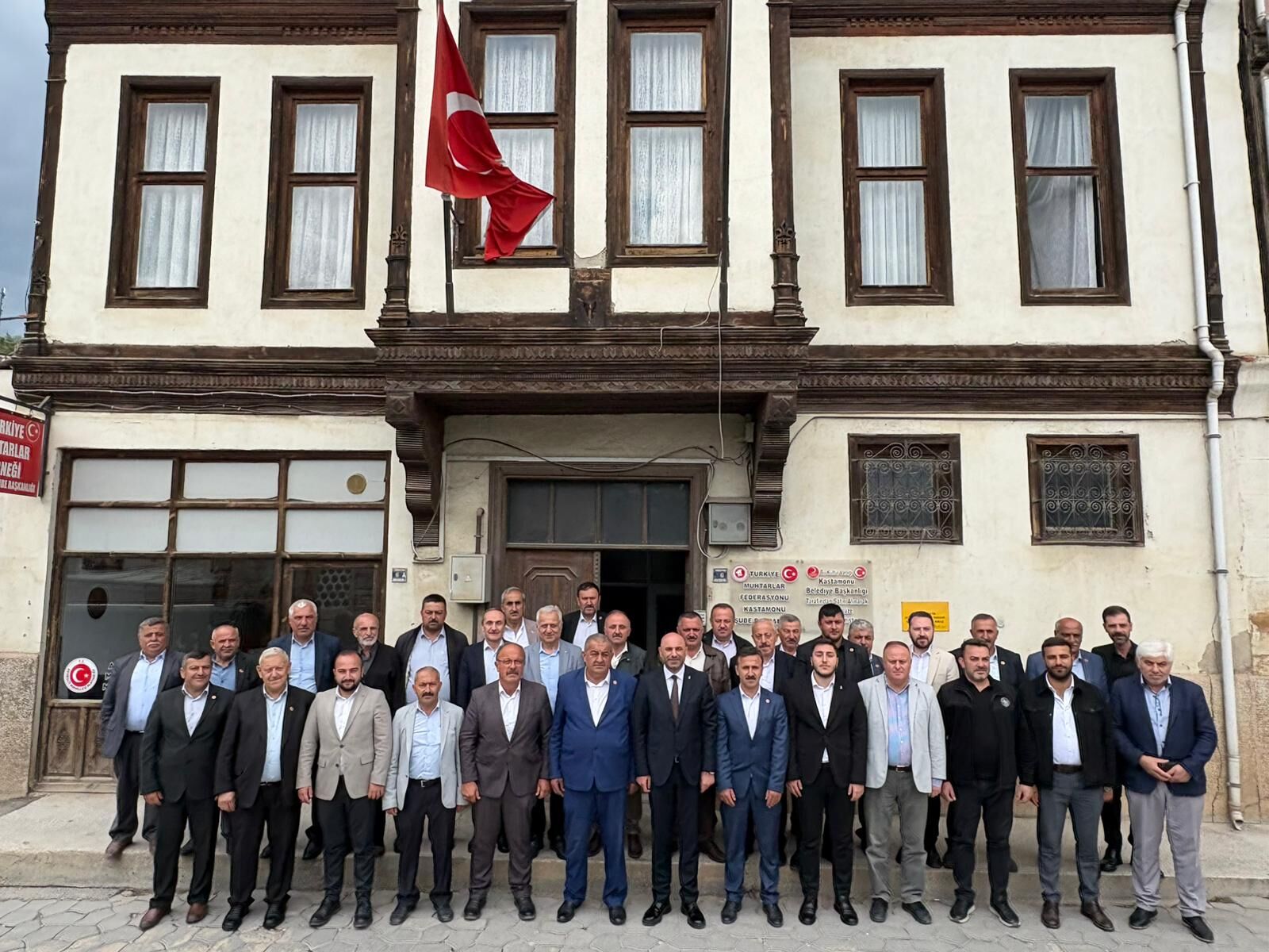 Başkan Özdemir'den Kastamonu Muhtarlar Derneği’ne Ziyaret (2)