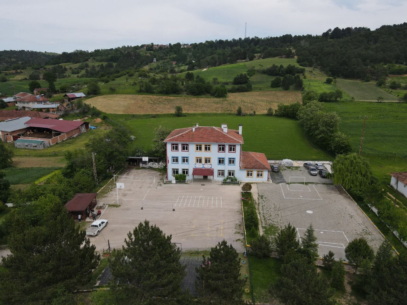 Bekdemirekşi Köyünde Taşlara Kazınan Tarih (6)