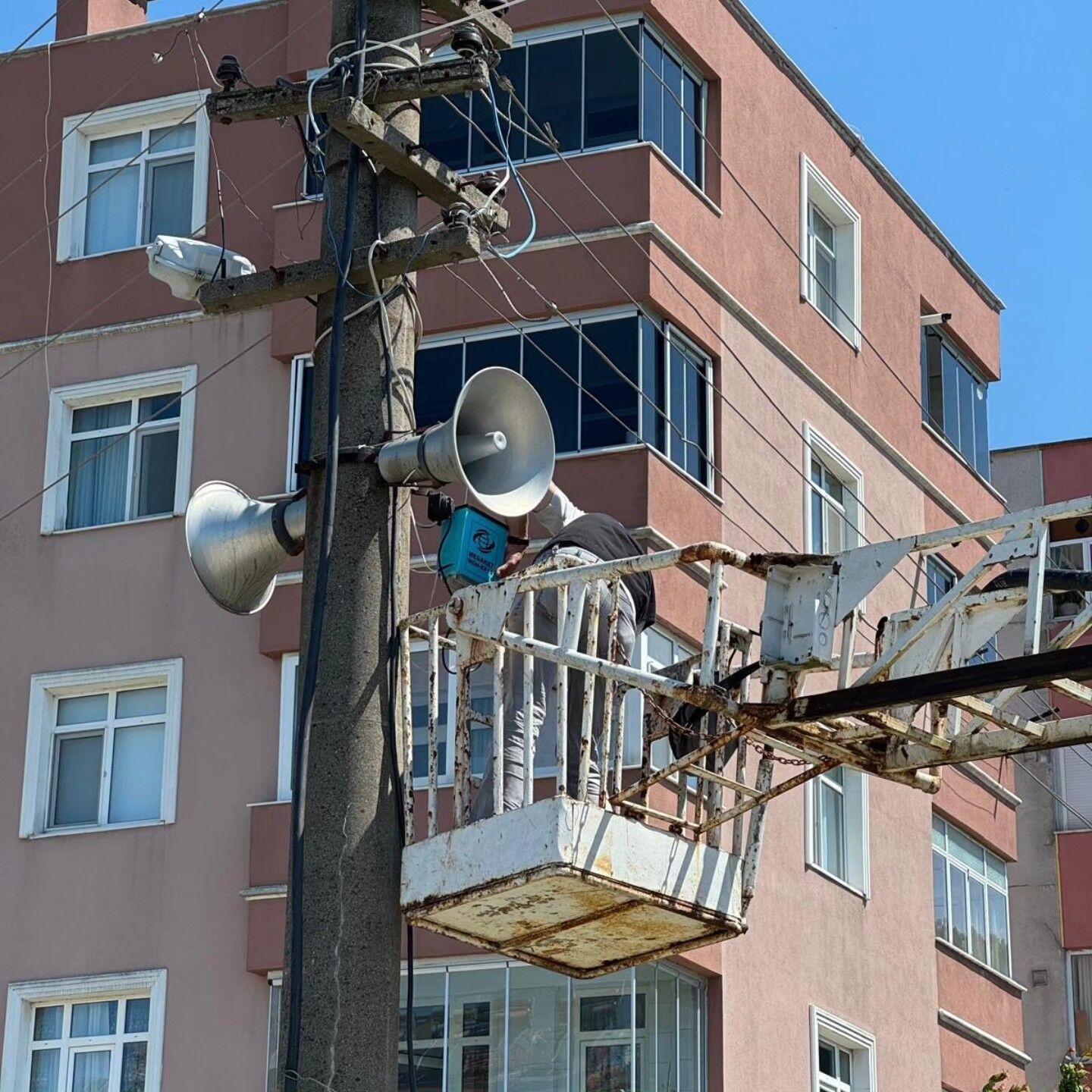 İlçede Anons Cihazları Tek Tek Yenileniyor (3)