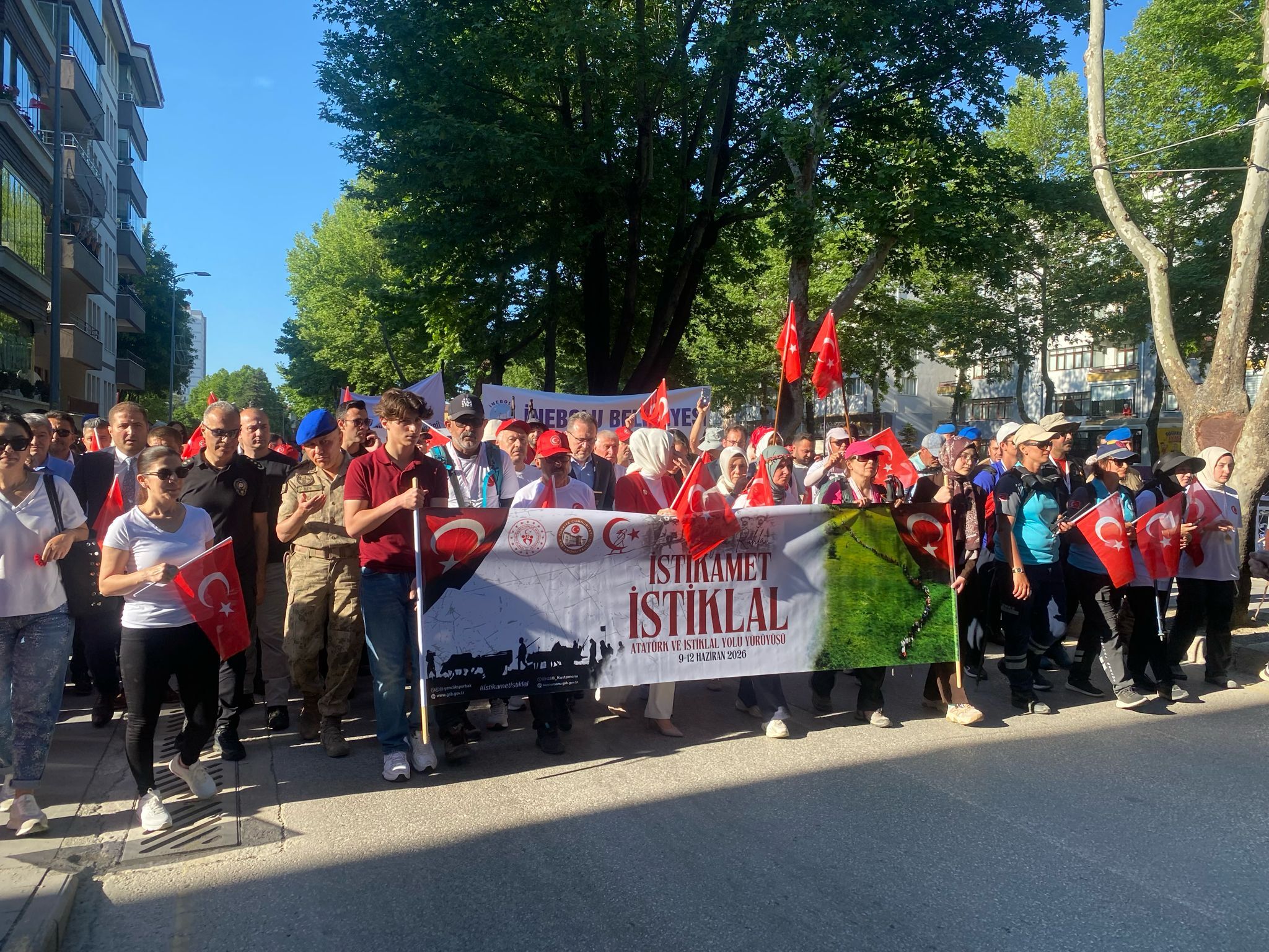 Istiklal Yolu Yürüyüşü Kapanış (3)