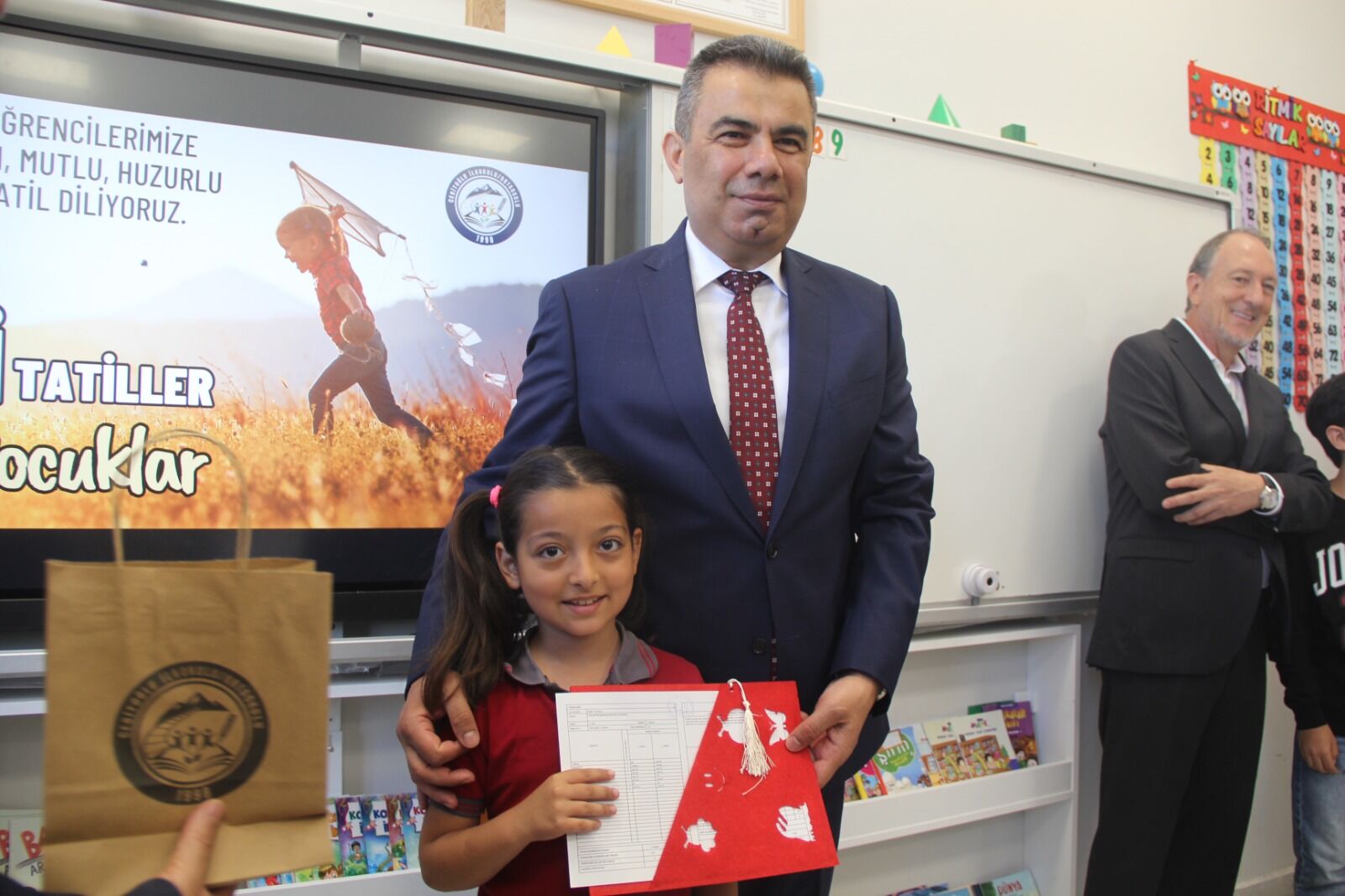 Kastamonu'da 52 Bin Öğrenci Karne Heyecanı Yaşadı (2)