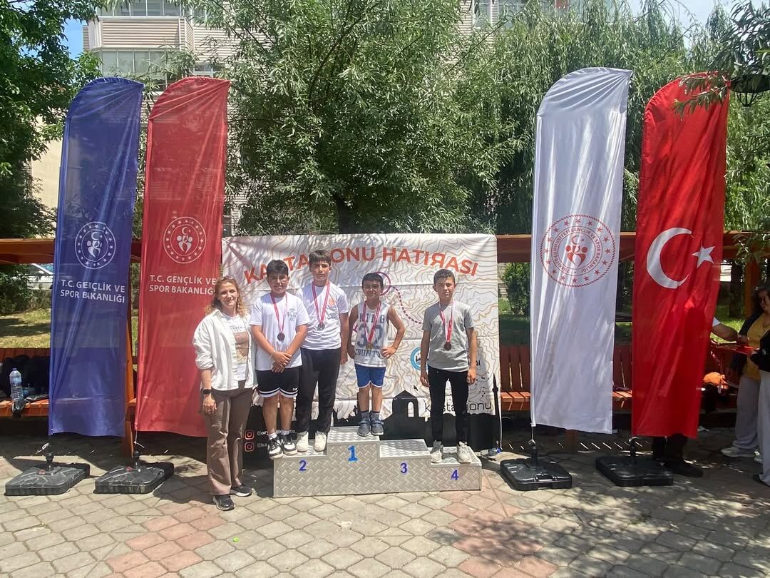 Kastamonu’da Anali̇g İl Seçmeleri Tamamlandı (1)