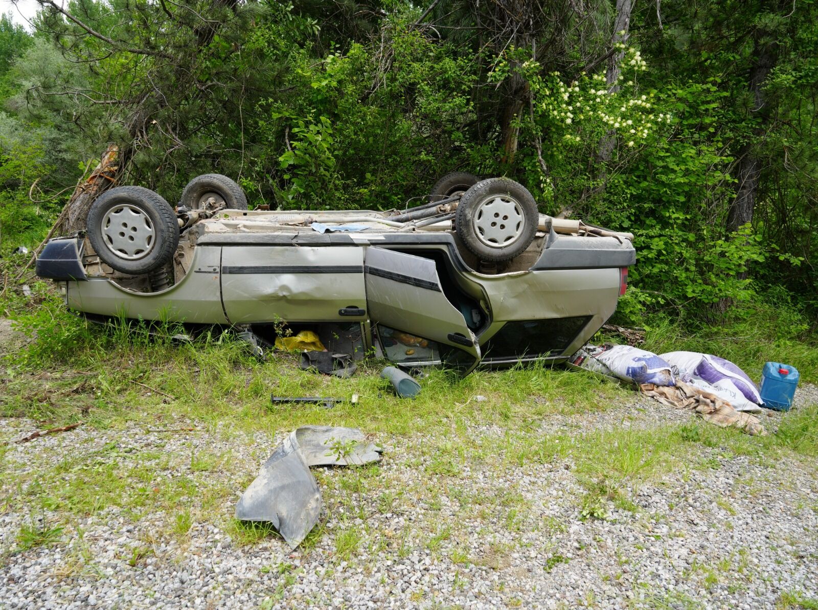 Kastamonu’da Feci Kaza Otomobil Takla Attı, 2'Si Ağır 3 Yaralı! (3)