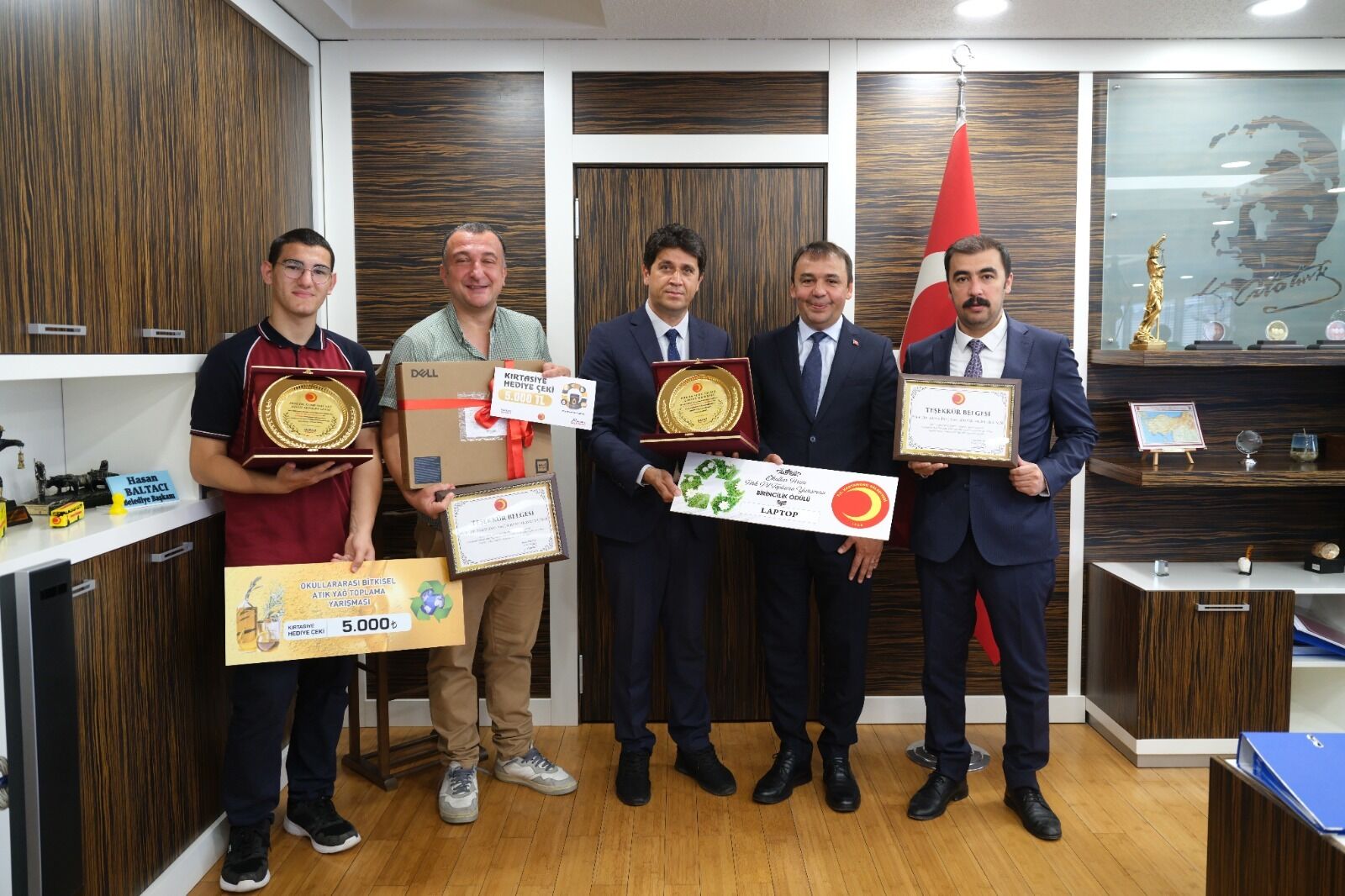 Kastamonu'da Öğrenciler Tonlarca Atığı Geri Dönüştürdü (1)