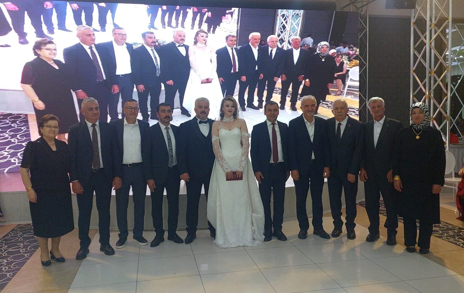 Kayışoğlu Ve Şahin Ailelerinin Mutlu Günü (3)